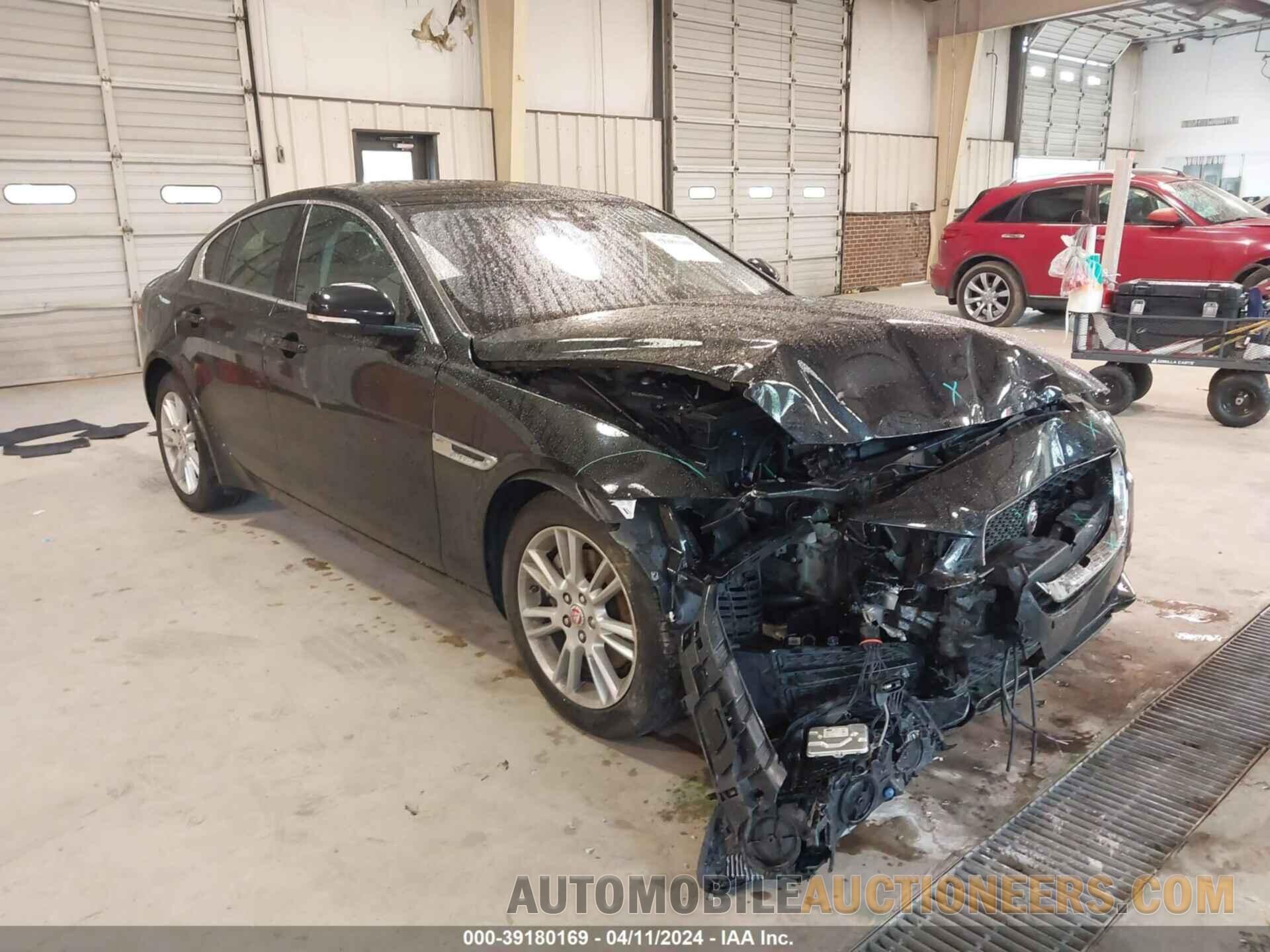 SAJAD4FN4KCP44089 JAGUAR XE 2019