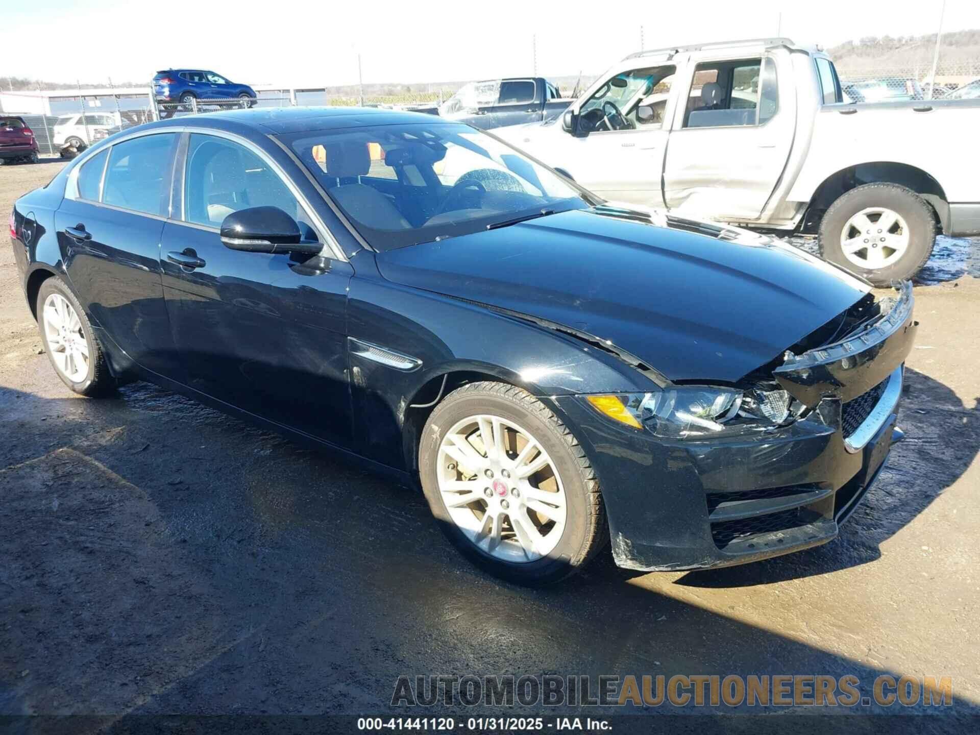 SAJAD4FX3JCP20138 JAGUAR XE 2018