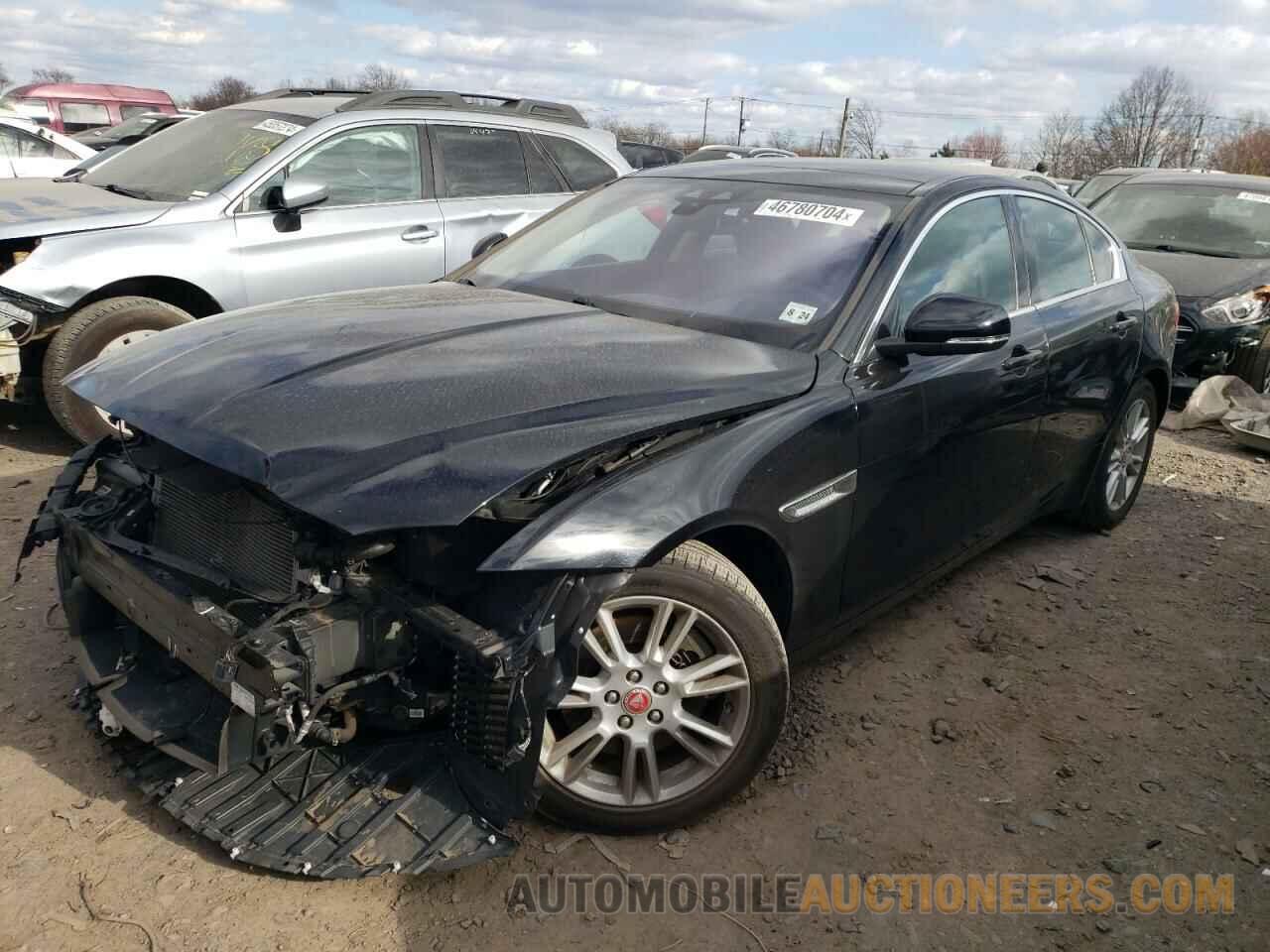 SAJAD4FX5KCP49268 JAGUAR XE 2019