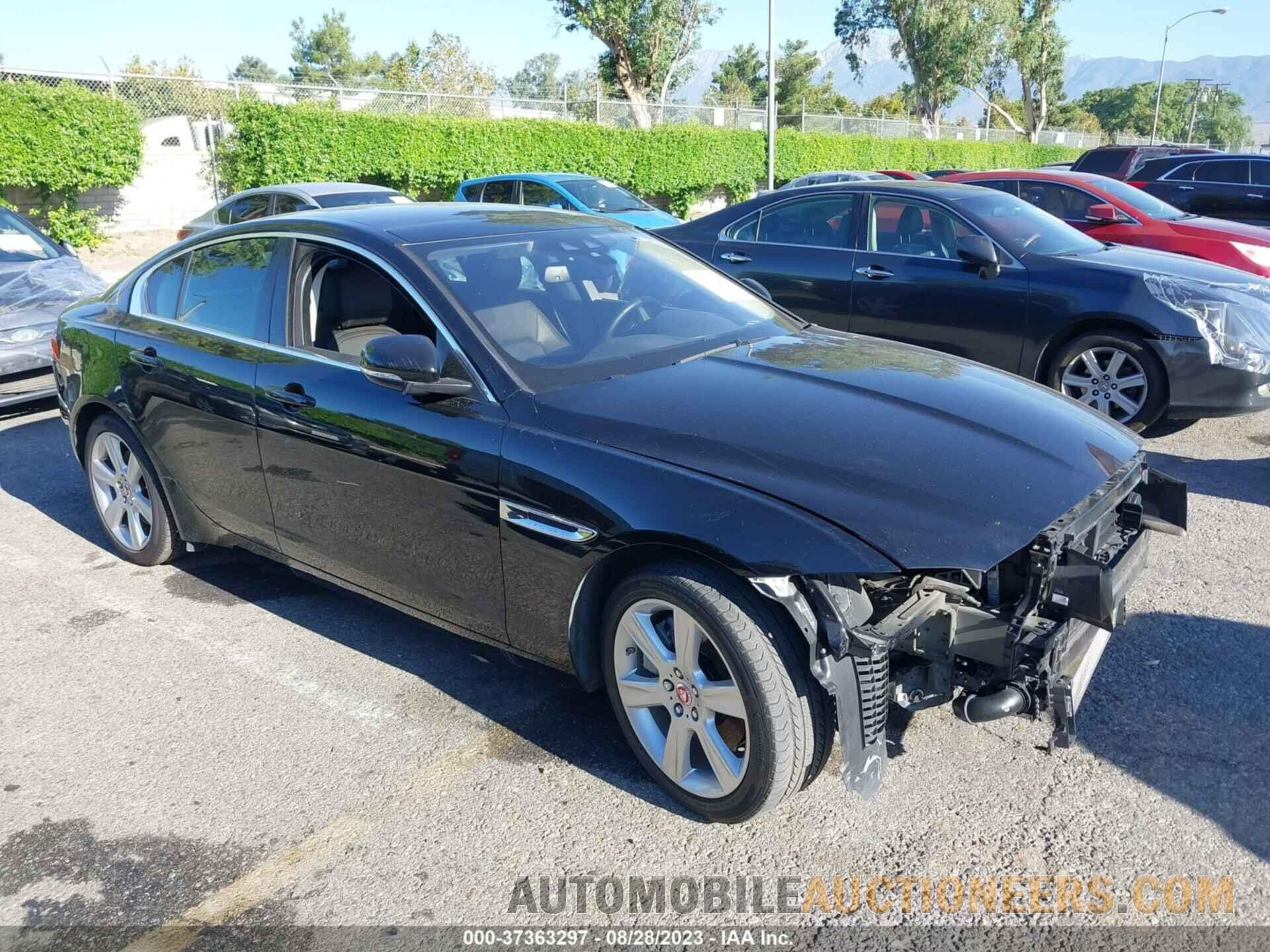 SAJAE4BG0HA955704 JAGUAR XE 2017