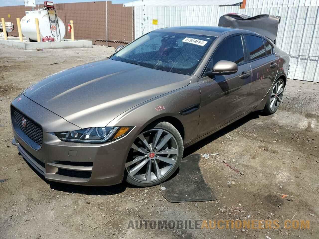 SAJAE4BG2HA963089 JAGUAR XE 2017