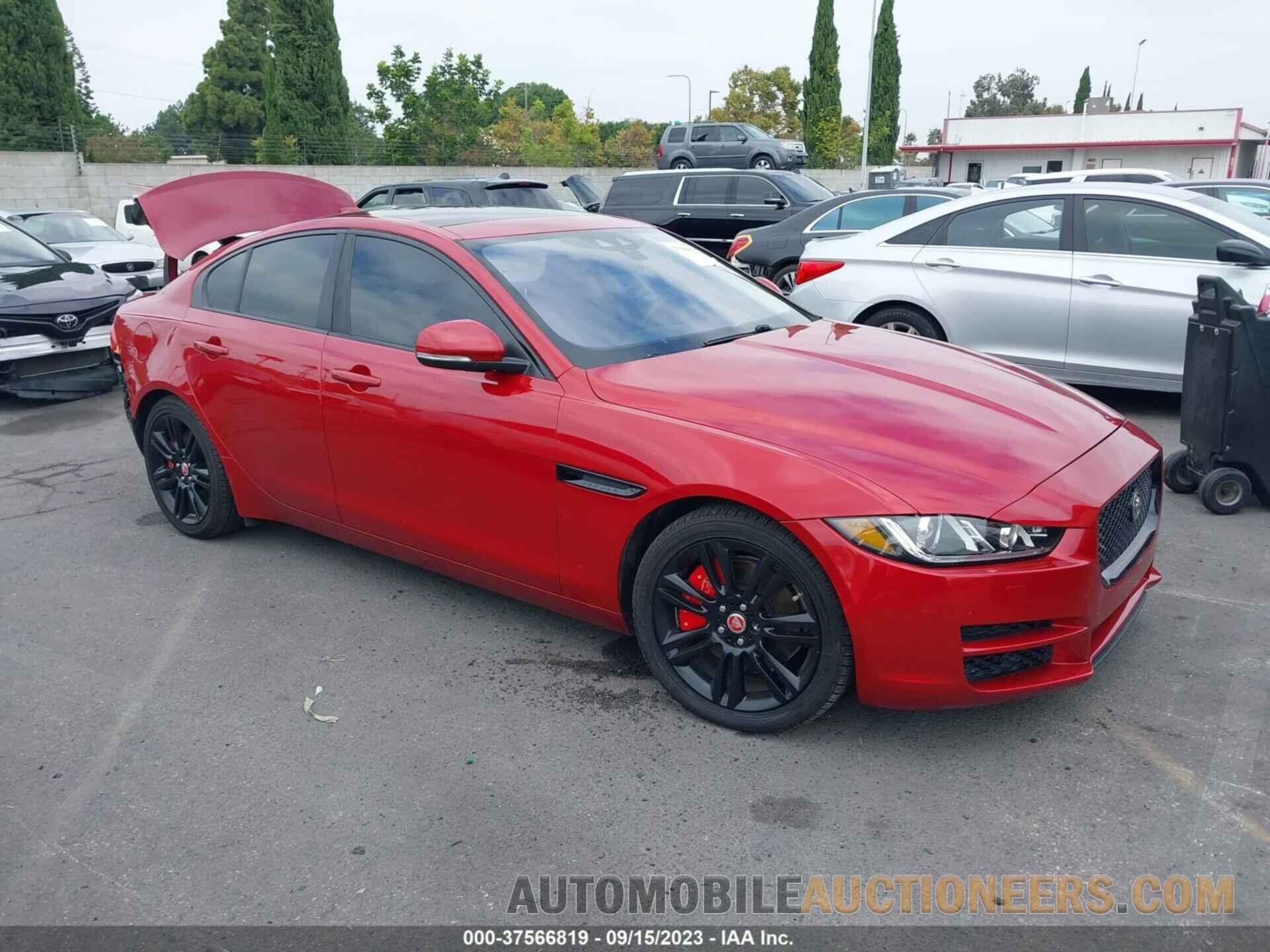 SAJAE4BG2HA964842 JAGUAR XE 2017