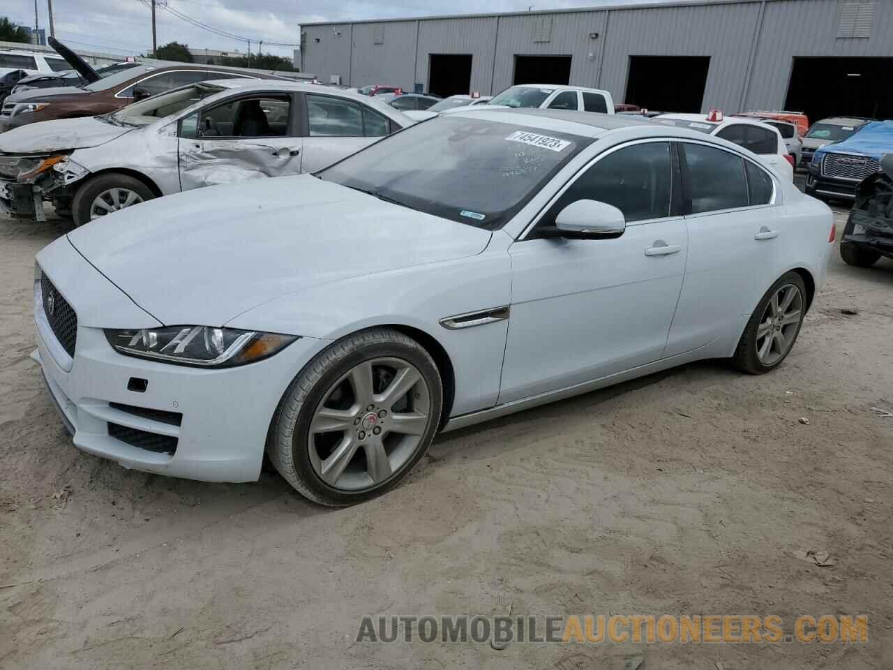 SAJAE4BG6HA948577 JAGUAR XE 2017