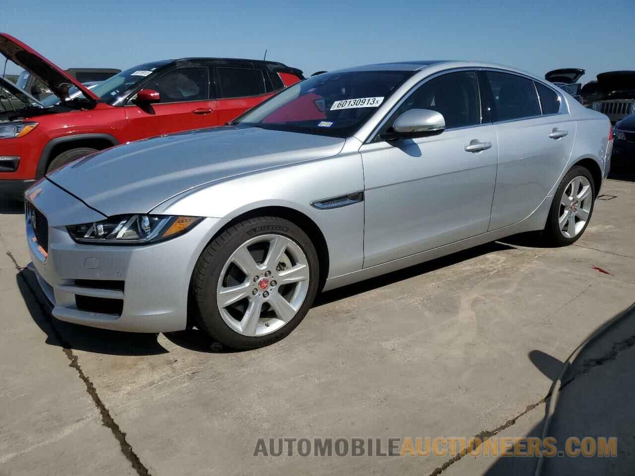 SAJAE4BG7HA947163 JAGUAR XE 2017