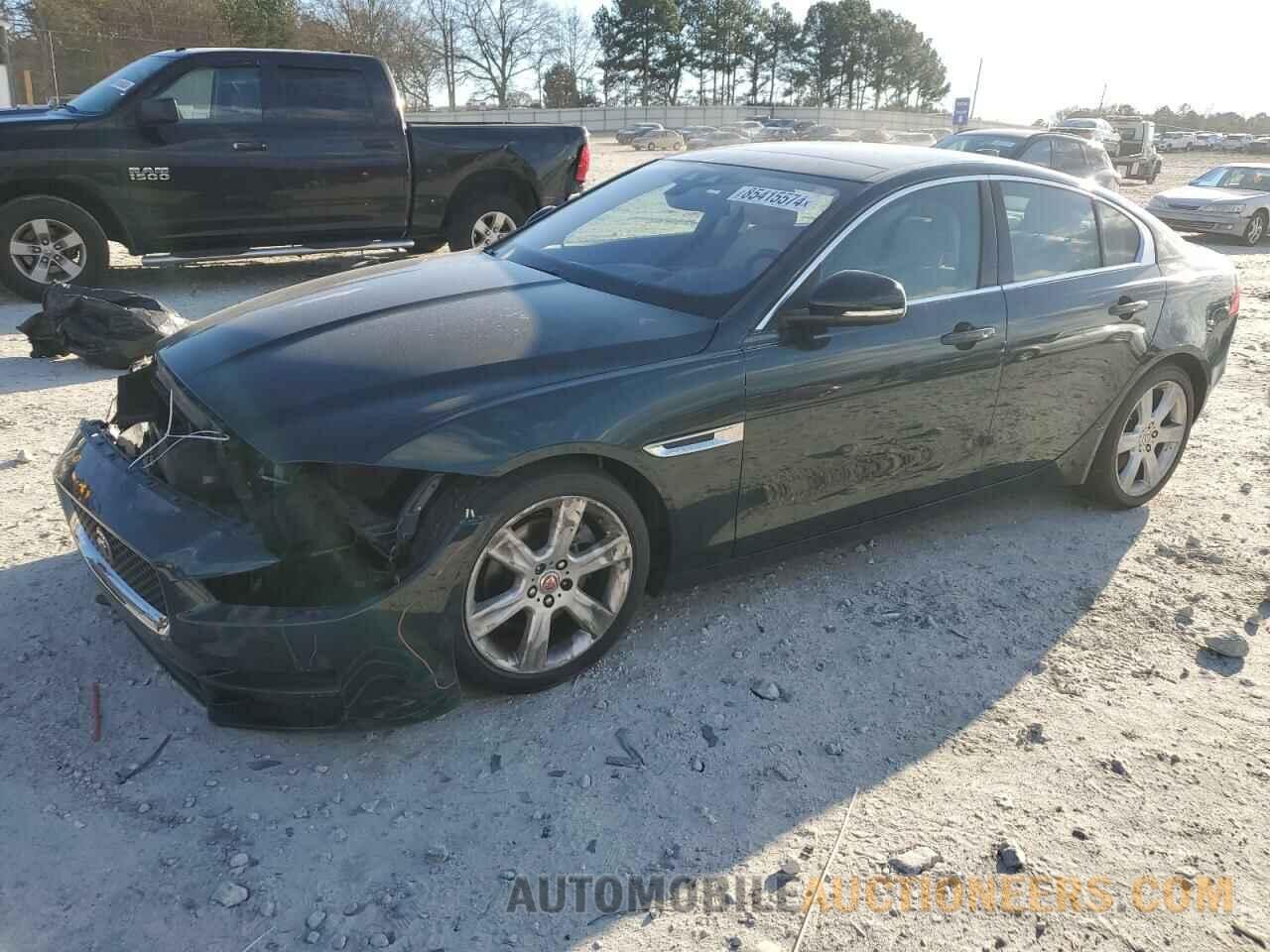 SAJAE4BN6HA972747 JAGUAR XE 2017