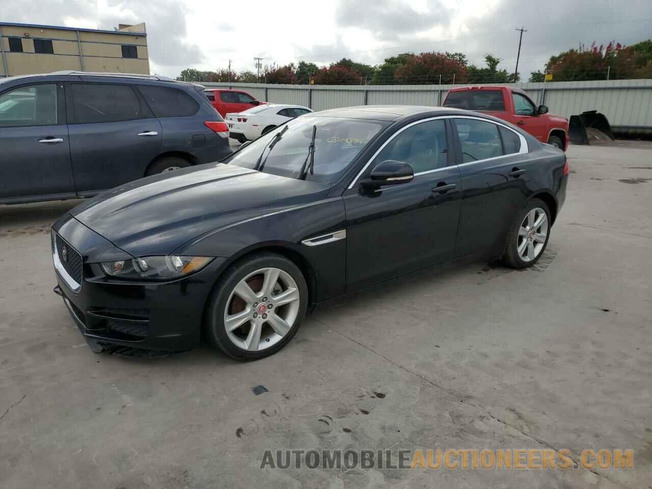 SAJAE4BN7HA952104 JAGUAR XE 2017