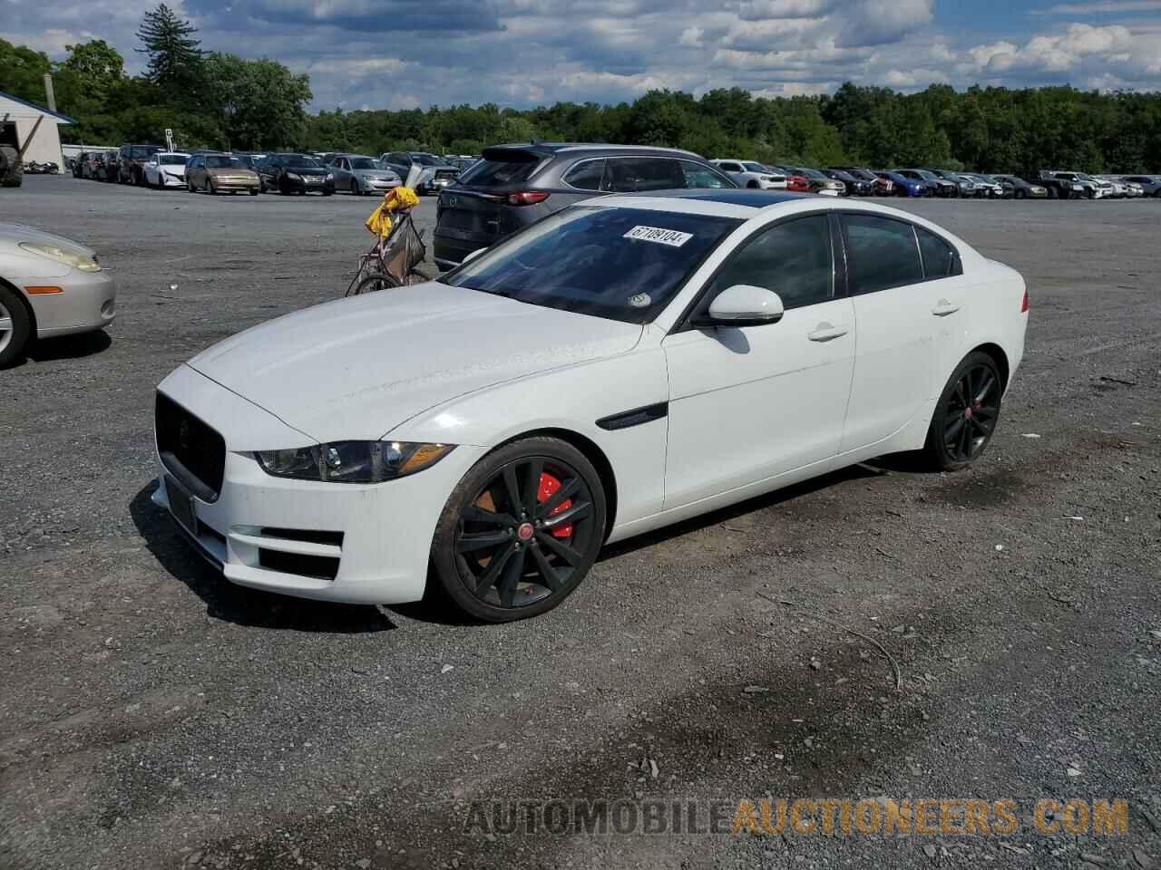 SAJAE4BV4HCP10410 JAGUAR XE 2017