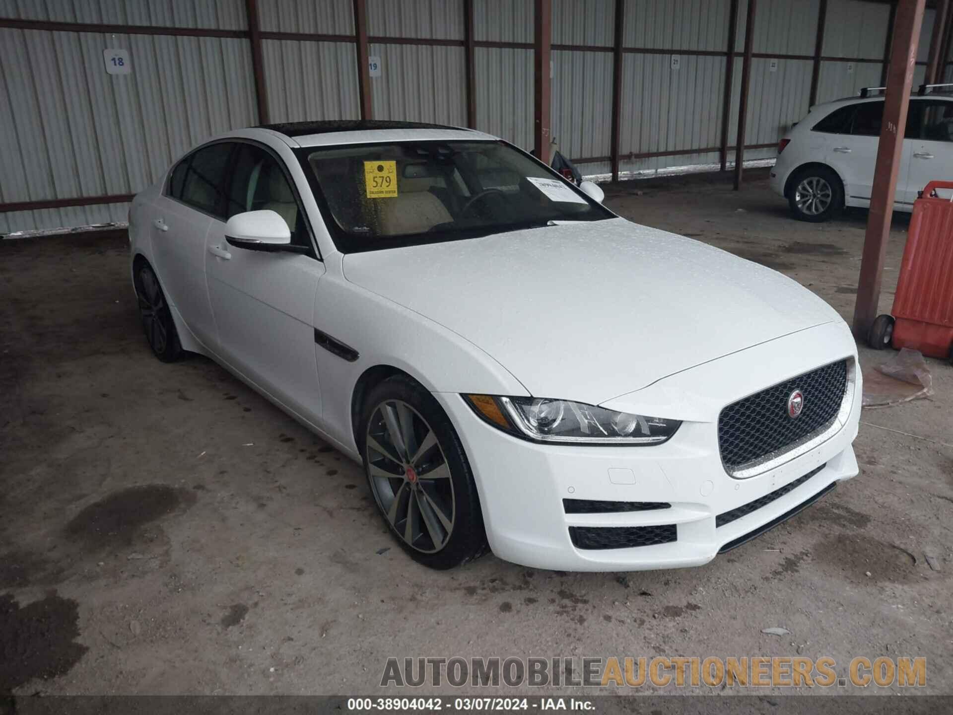 SAJAE4BV6HCP13051 JAGUAR XE 2017