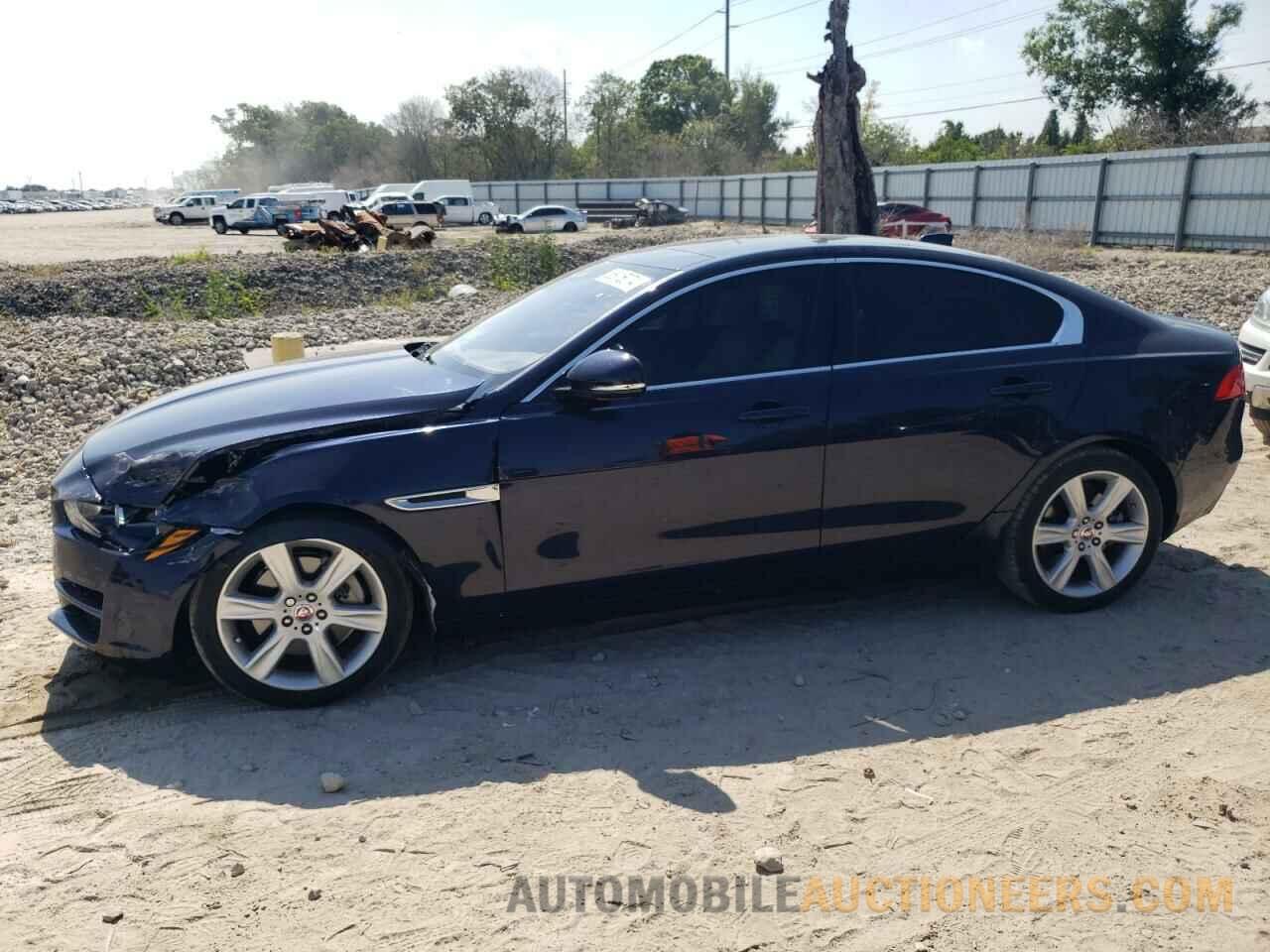 SAJAE4FX2JCP37459 JAGUAR XE 2018