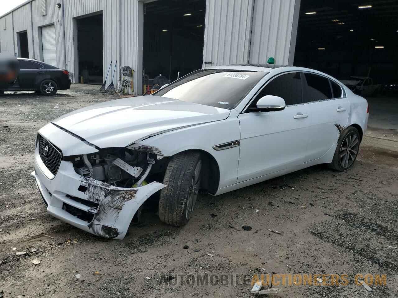 SAJAE4FX6JCP35424 JAGUAR XE 2018