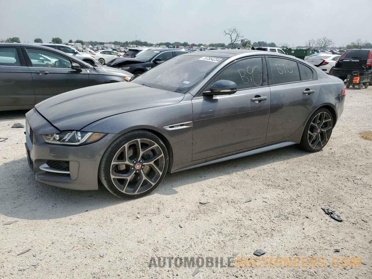 SAJAF4BV1HA945159 JAGUAR XE 2017