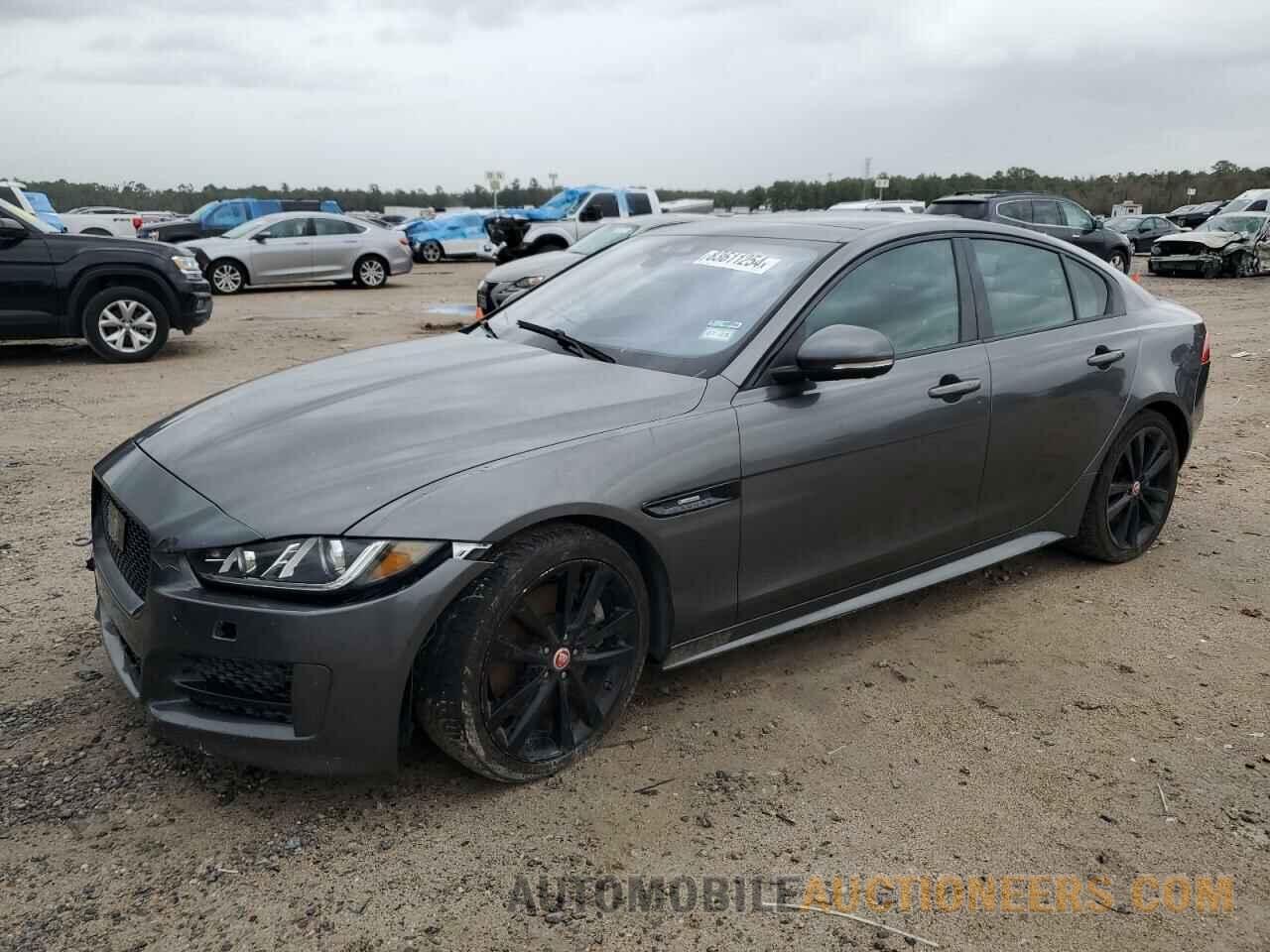 SAJAF4BVXHA952157 JAGUAR XE 2017