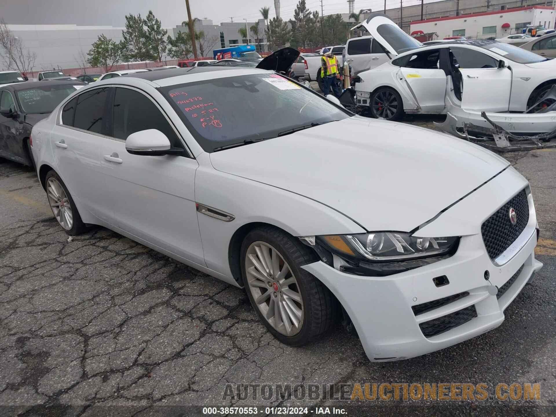 SAJAH4BV2HA946878 JAGUAR XE 2017