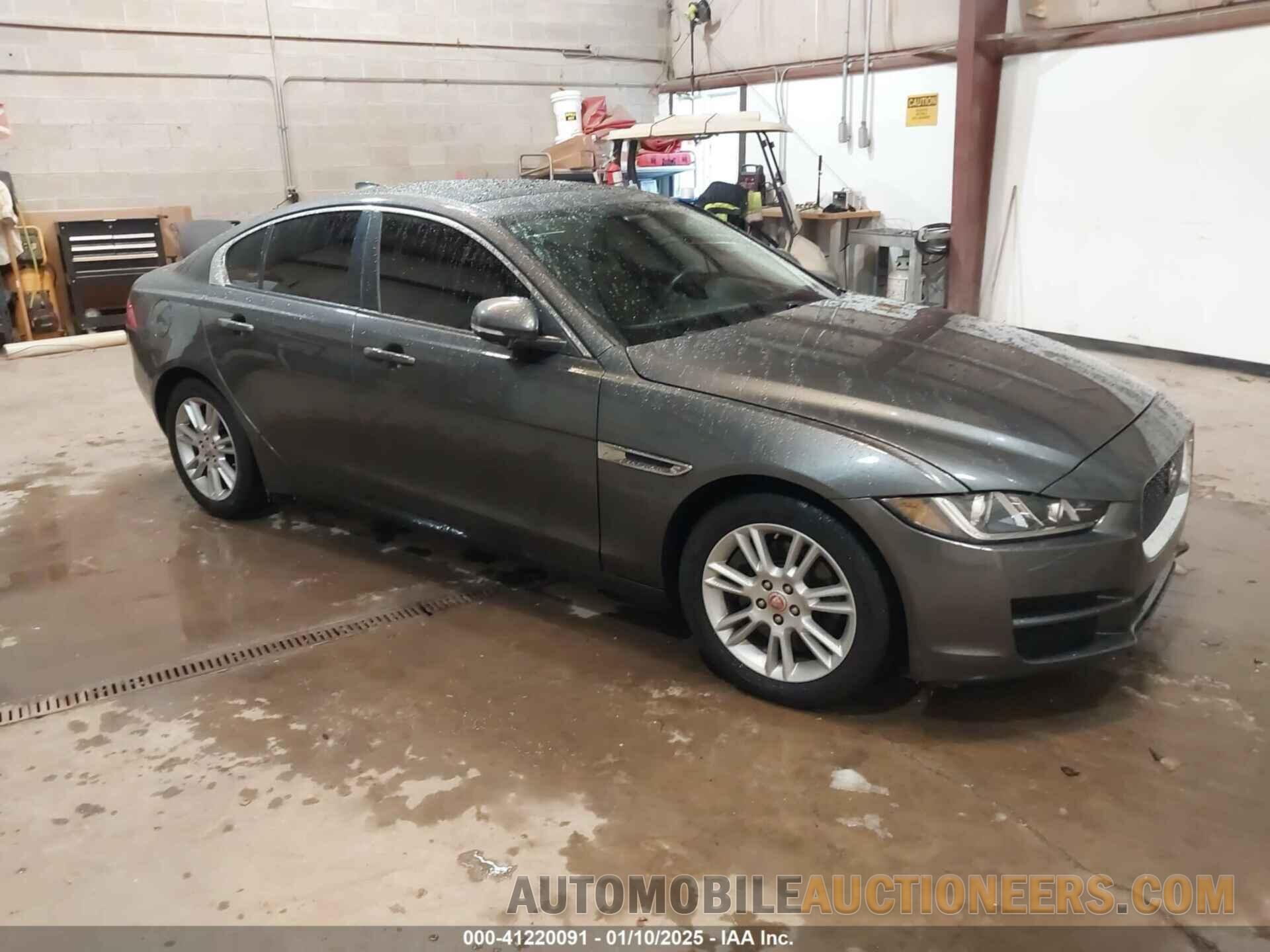 SAJAJ4BN5HA952937 JAGUAR XE 2017