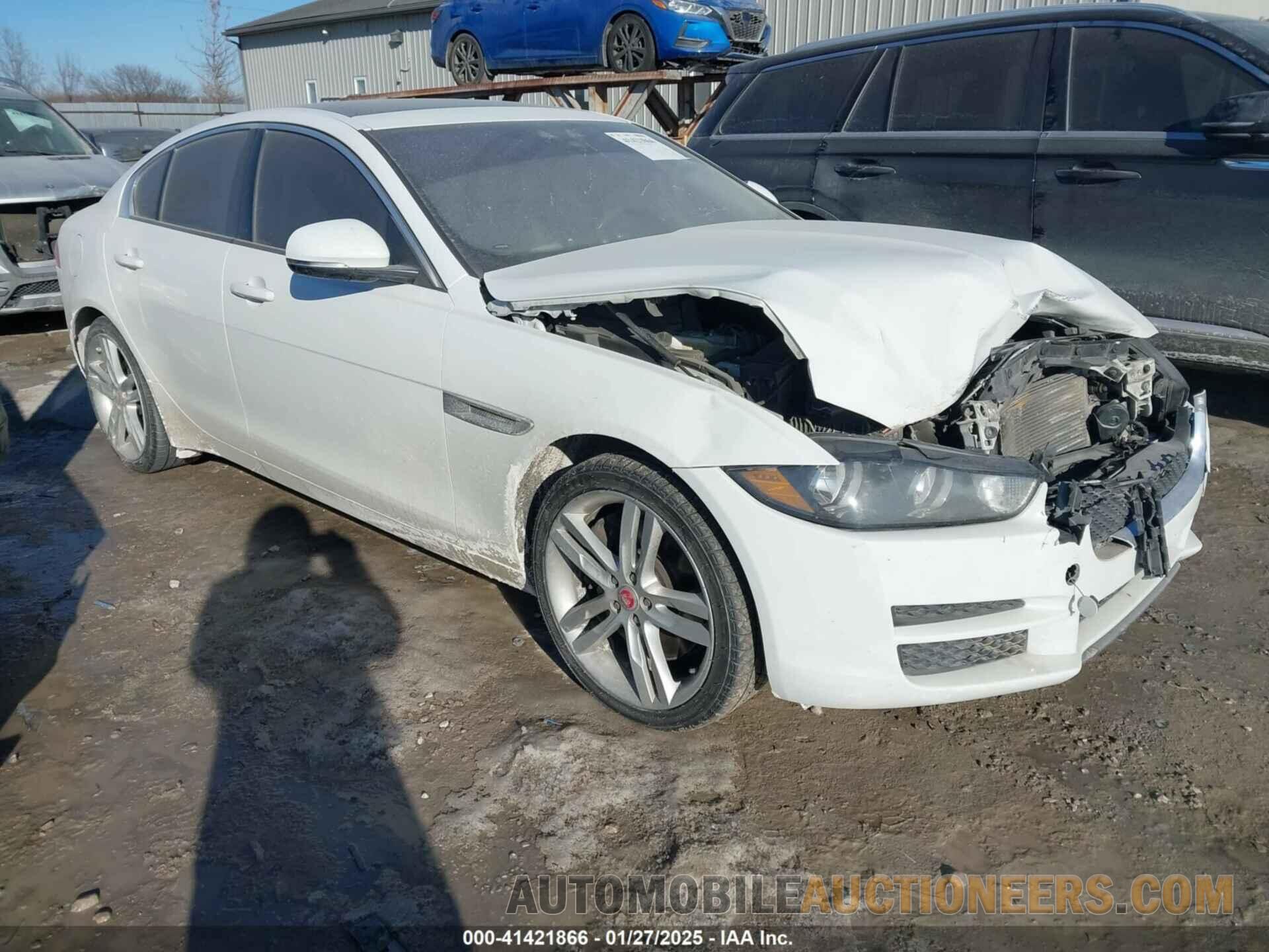 SAJAJ4BV0HA948701 JAGUAR XE 2017