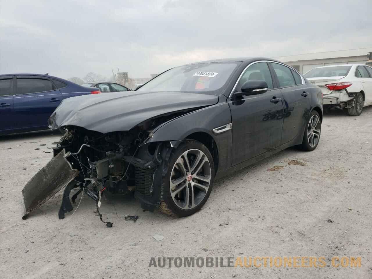 SAJAJ4BV0HA969306 JAGUAR XE 2017