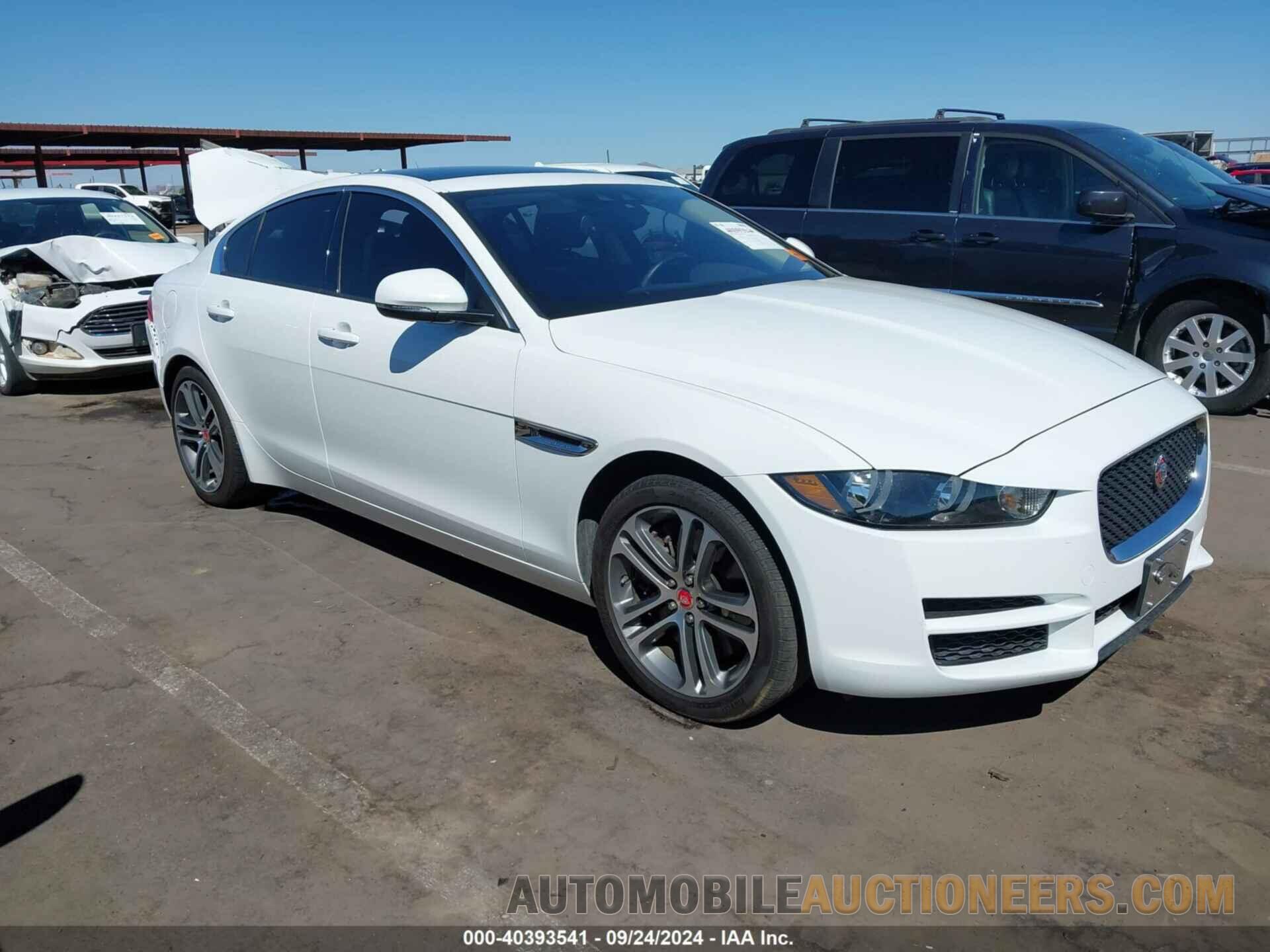 SAJAJ4BV8HA973829 JAGUAR XE 2017