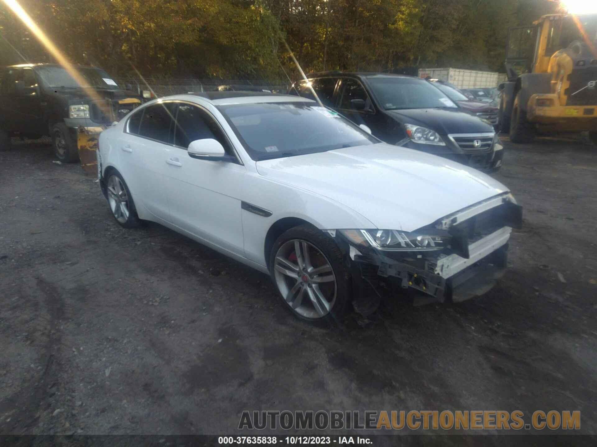 SAJAK4BV3HA968504 JAGUAR XE 2017