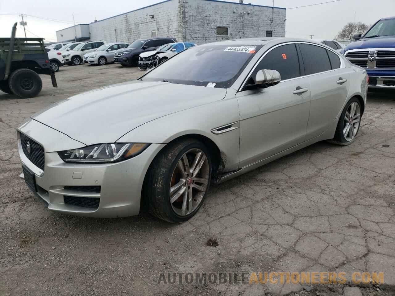 SAJAK4BV9HA957300 JAGUAR XE 2017