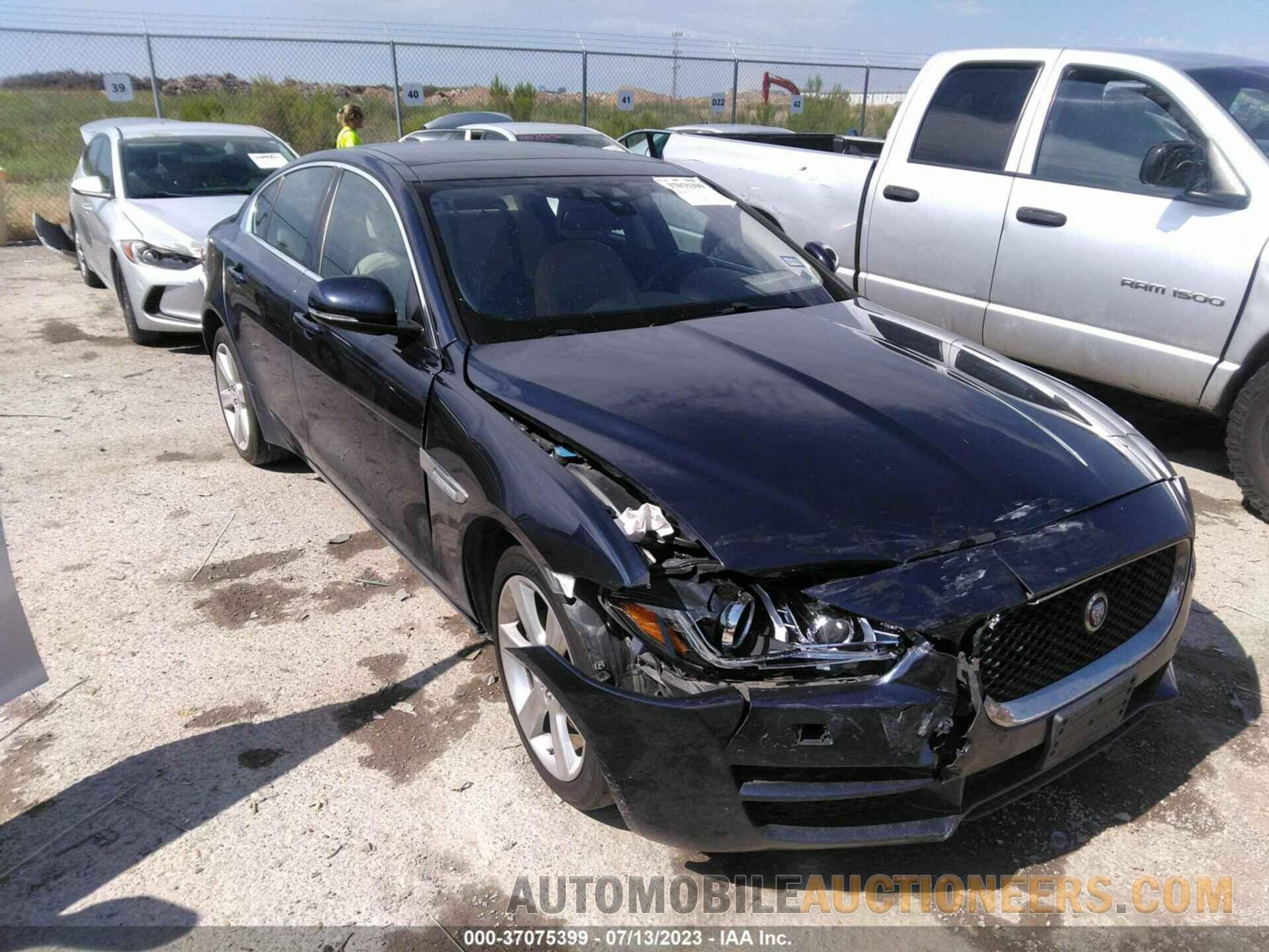 SAJAK4FX2JCP24400 JAGUAR XE 2018