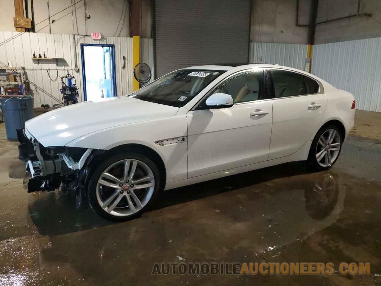 SAJAK4GX6KCP44696 JAGUAR XE 2019