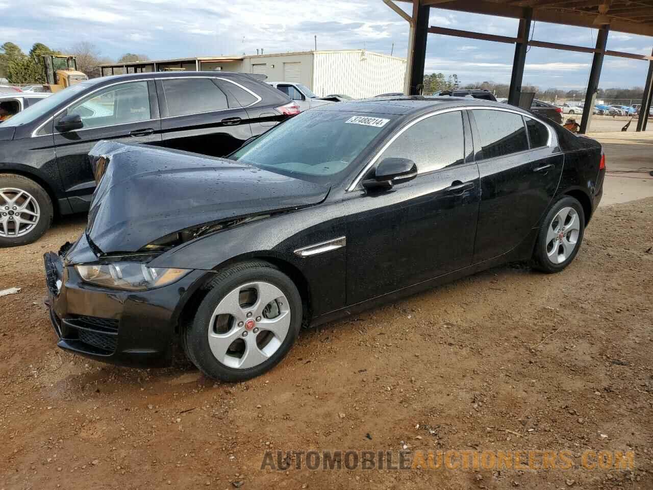 SAJAR4BG2HA965445 JAGUAR XE 2017