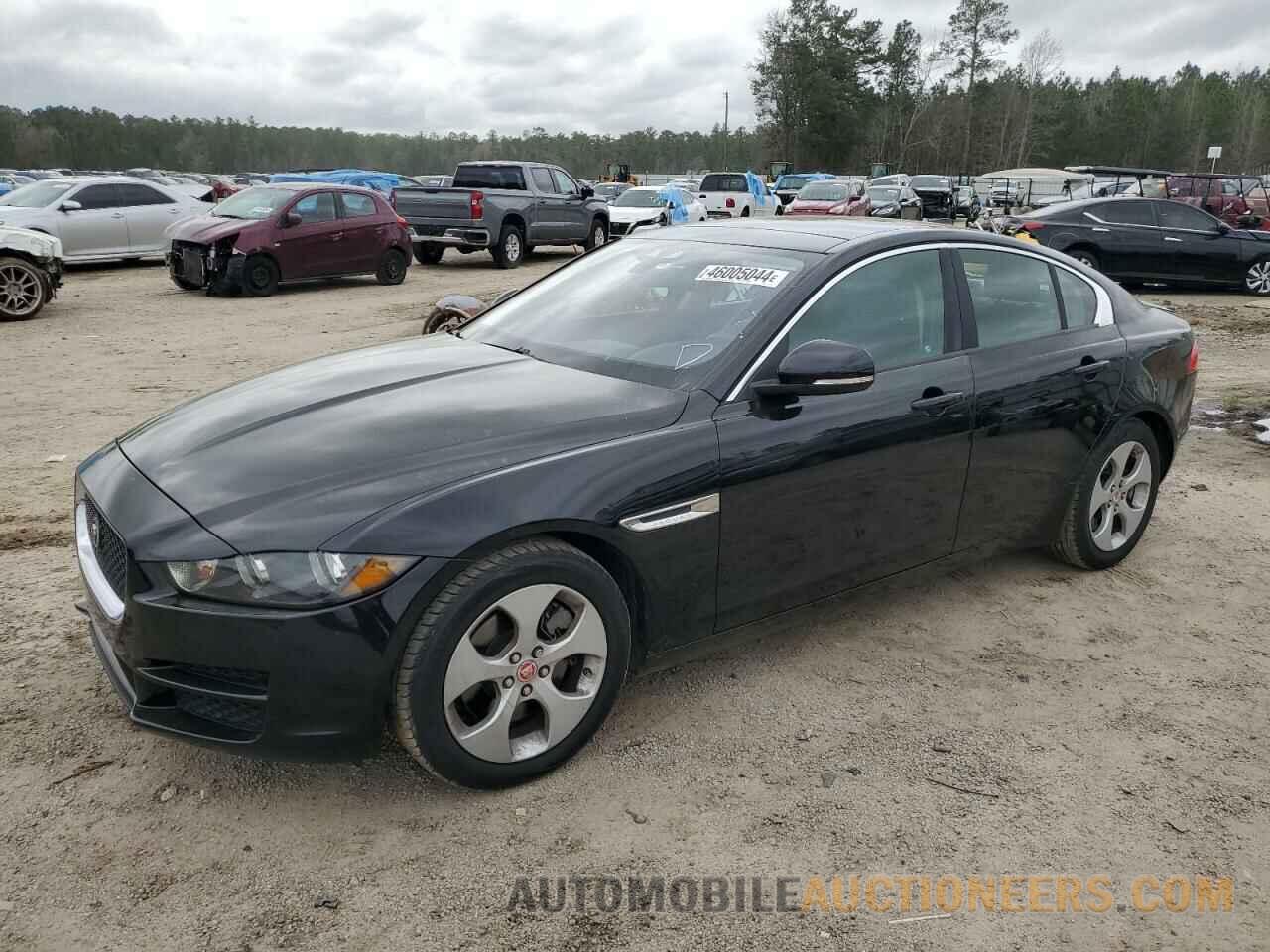 SAJAR4BG4HA947156 JAGUAR XE 2017