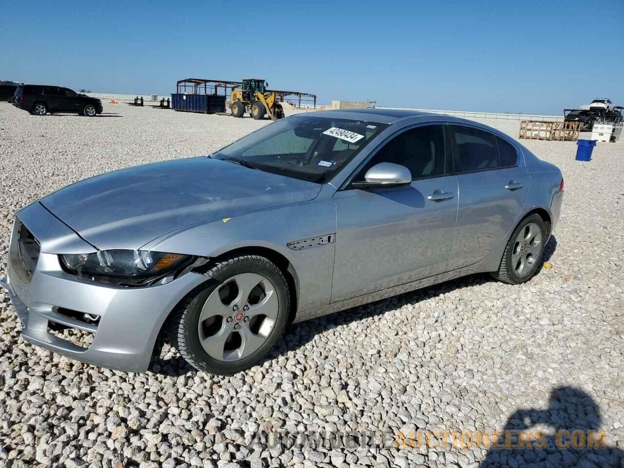 SAJAR4BG5HA964869 JAGUAR XE 2017