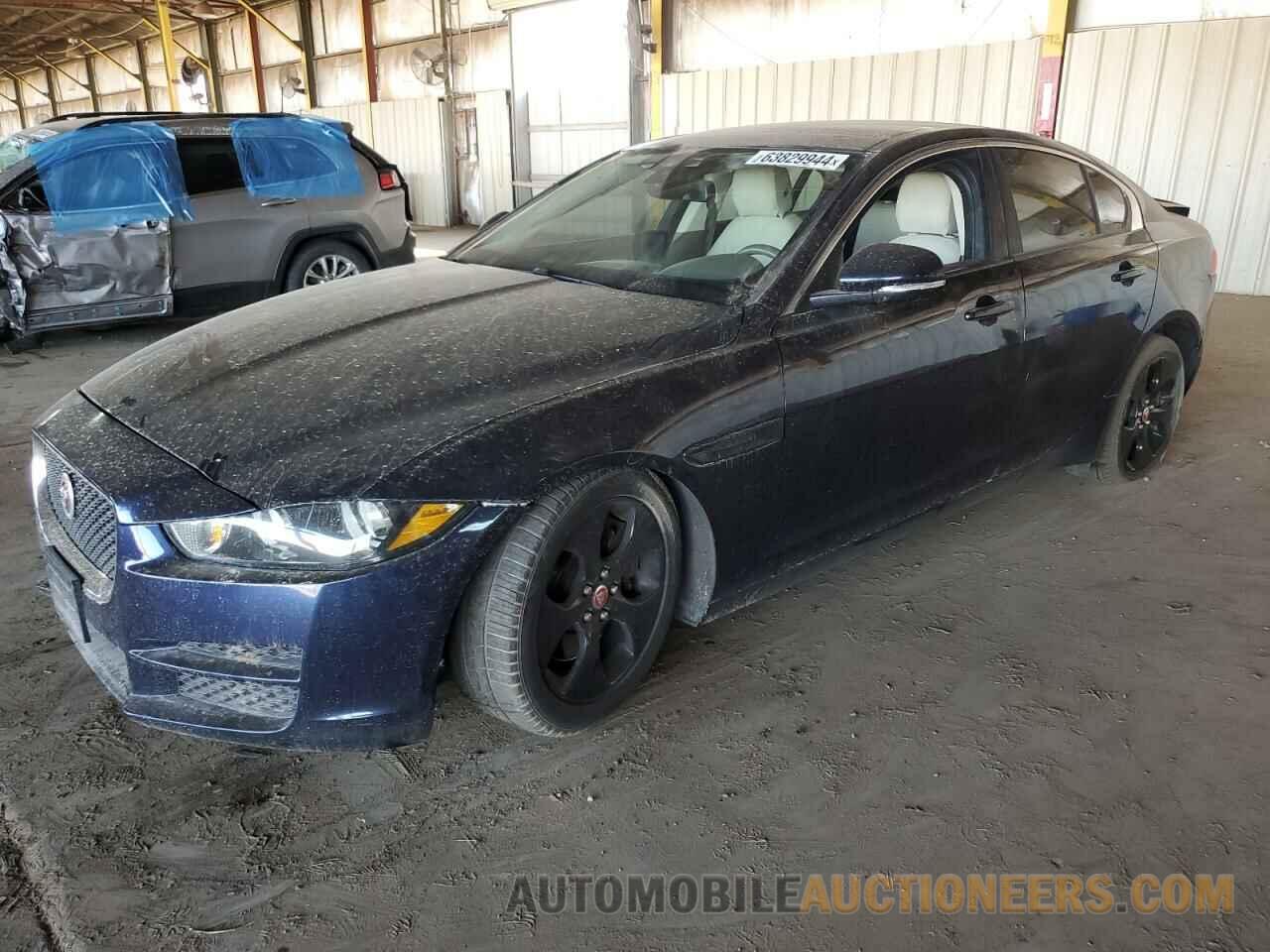 SAJAR4BG5HA974477 JAGUAR XE 2017