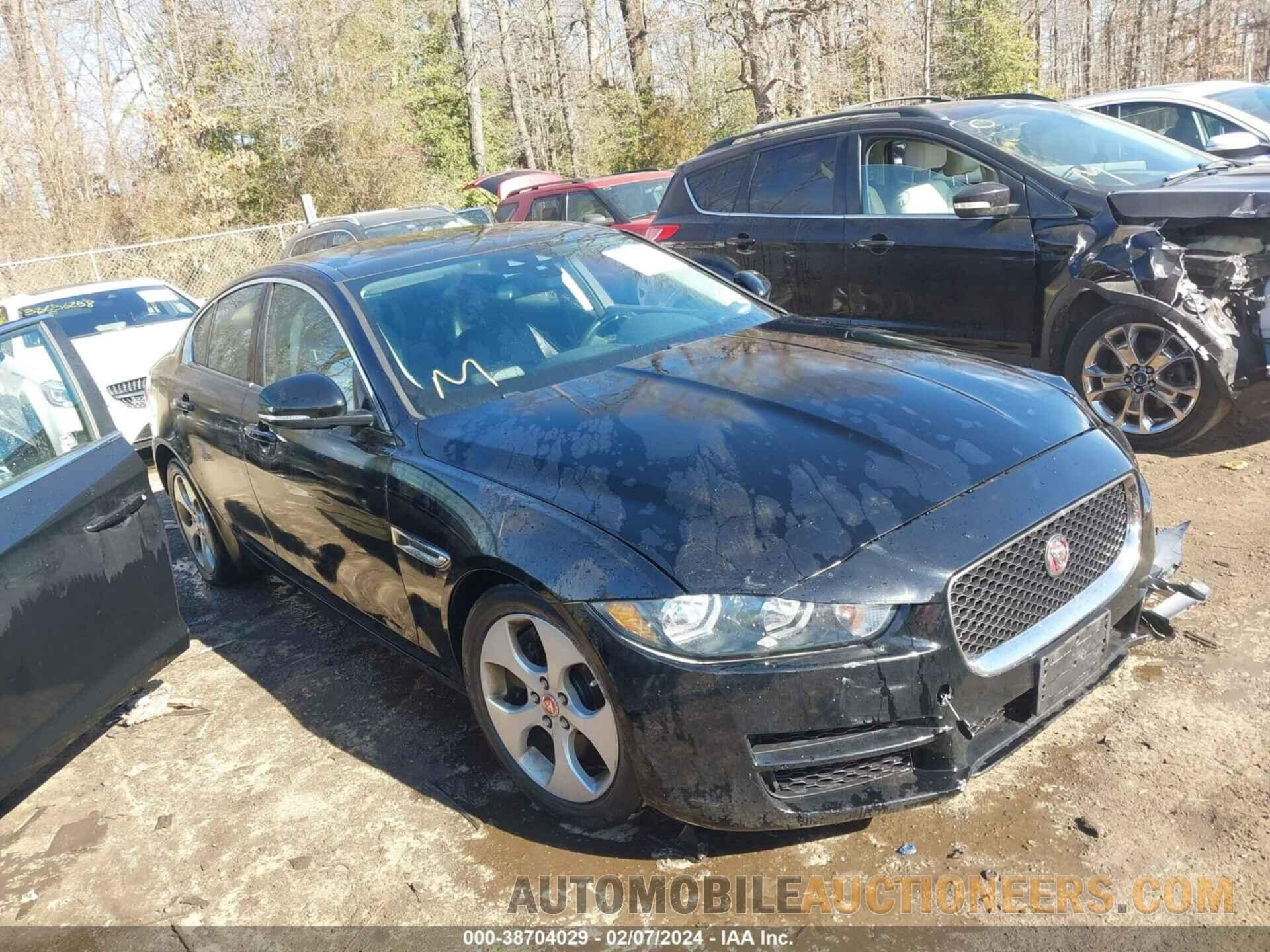 SAJAR4BG5HA978142 JAGUAR XE 2017