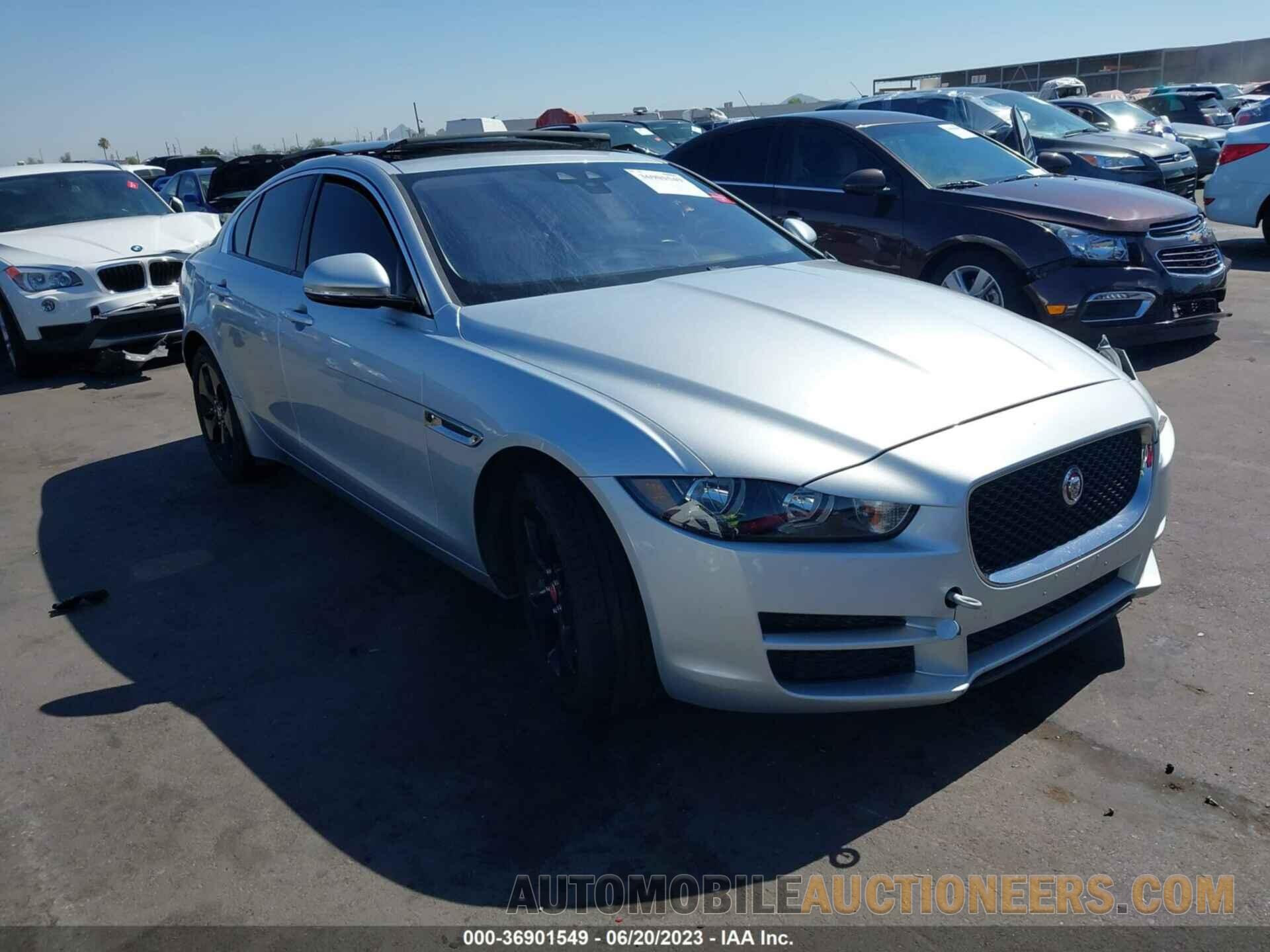 SAJAR4BG6HA964427 JAGUAR XE 2017