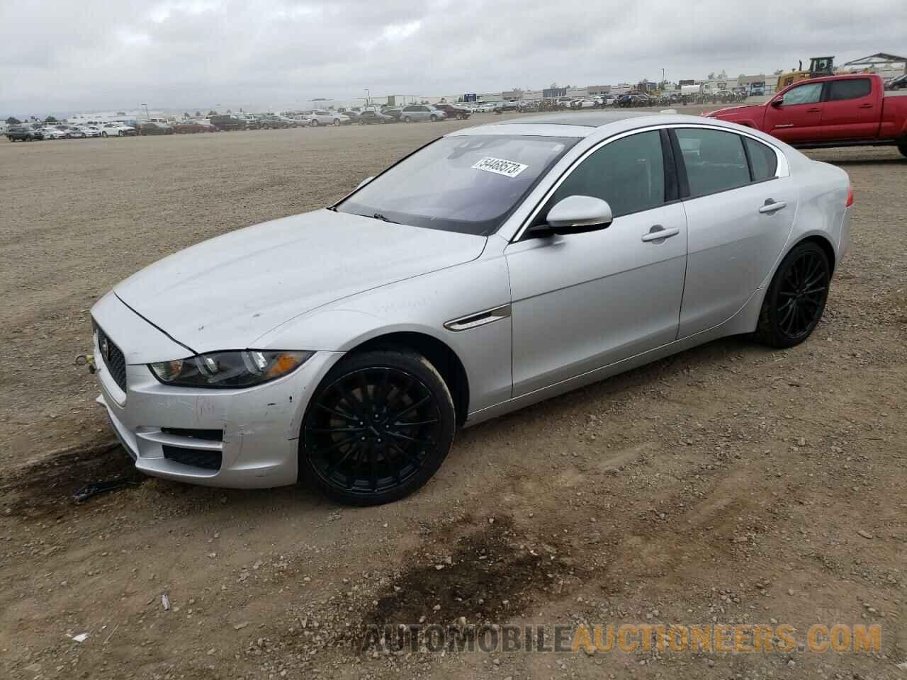 SAJAR4BG6HA975329 JAGUAR XE 2017