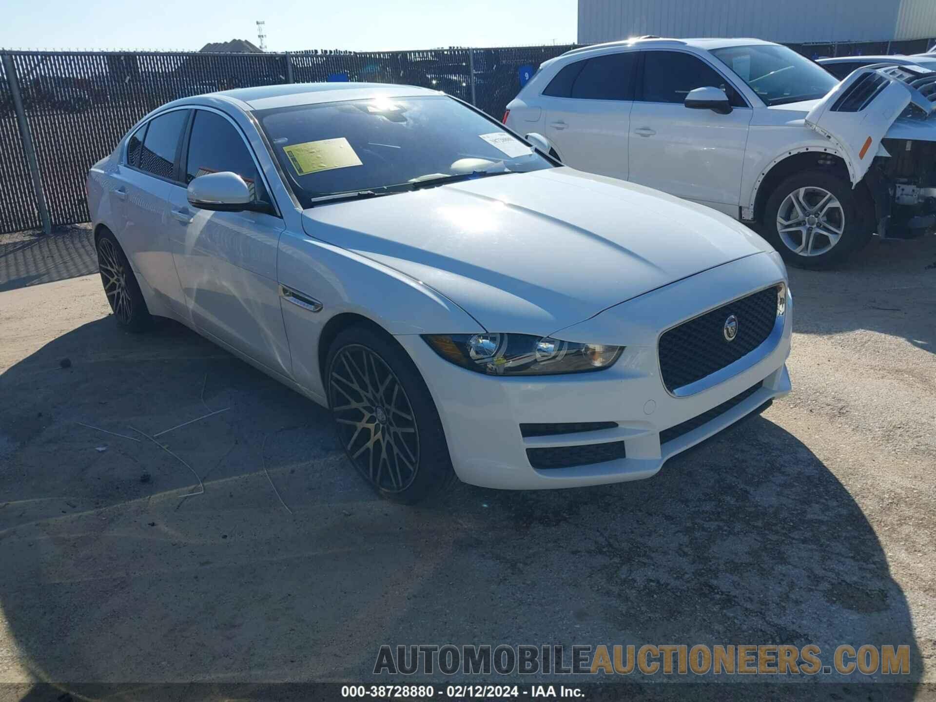 SAJAR4BG9HA962672 JAGUAR XE 2017