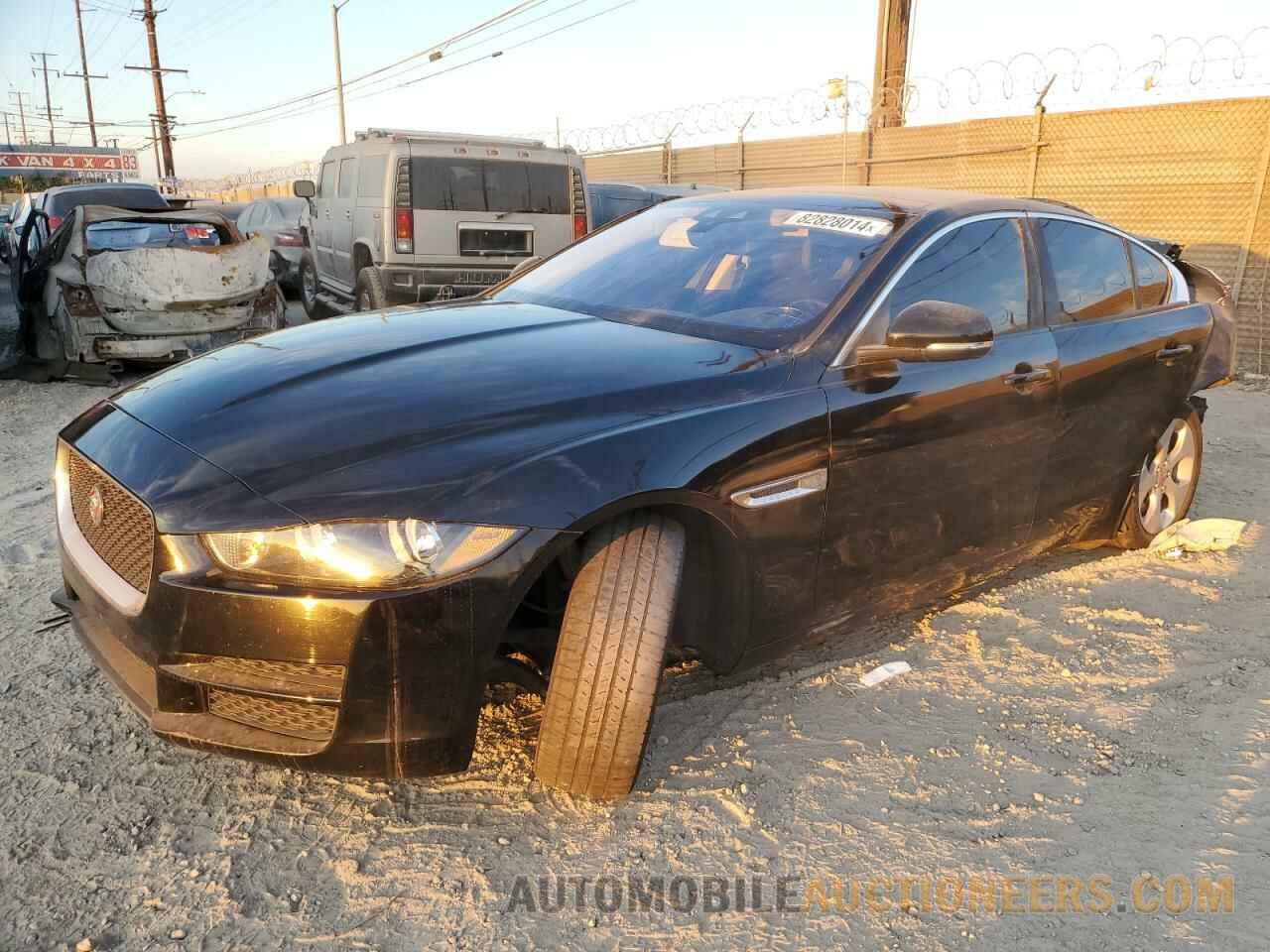 SAJAR4BG9HA975678 JAGUAR XE 2017