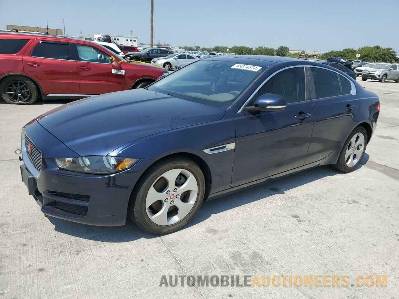 SAJAR4BN2HA975424 JAGUAR XE 2017