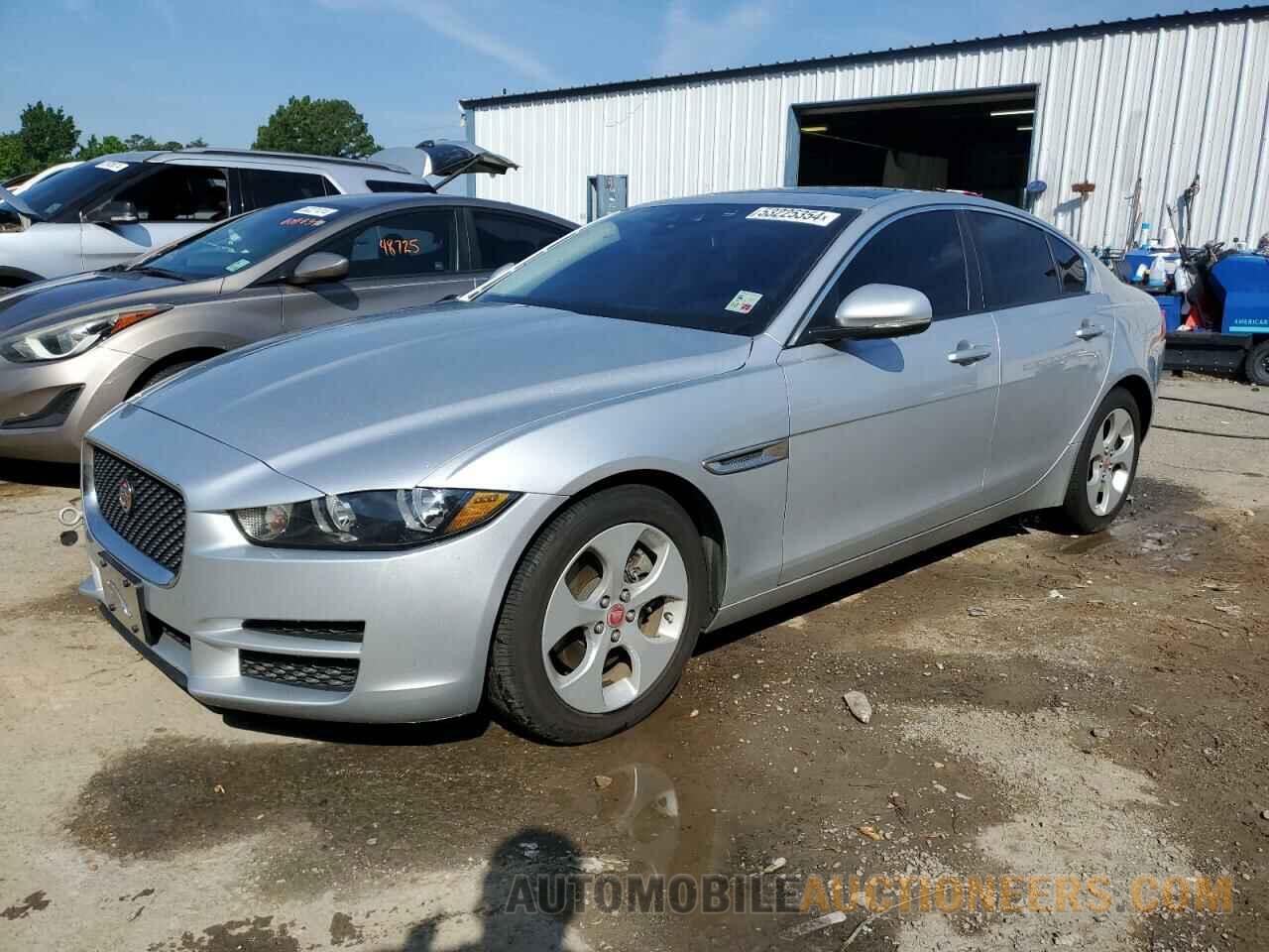 SAJAR4BN6HA976737 JAGUAR XE 2017