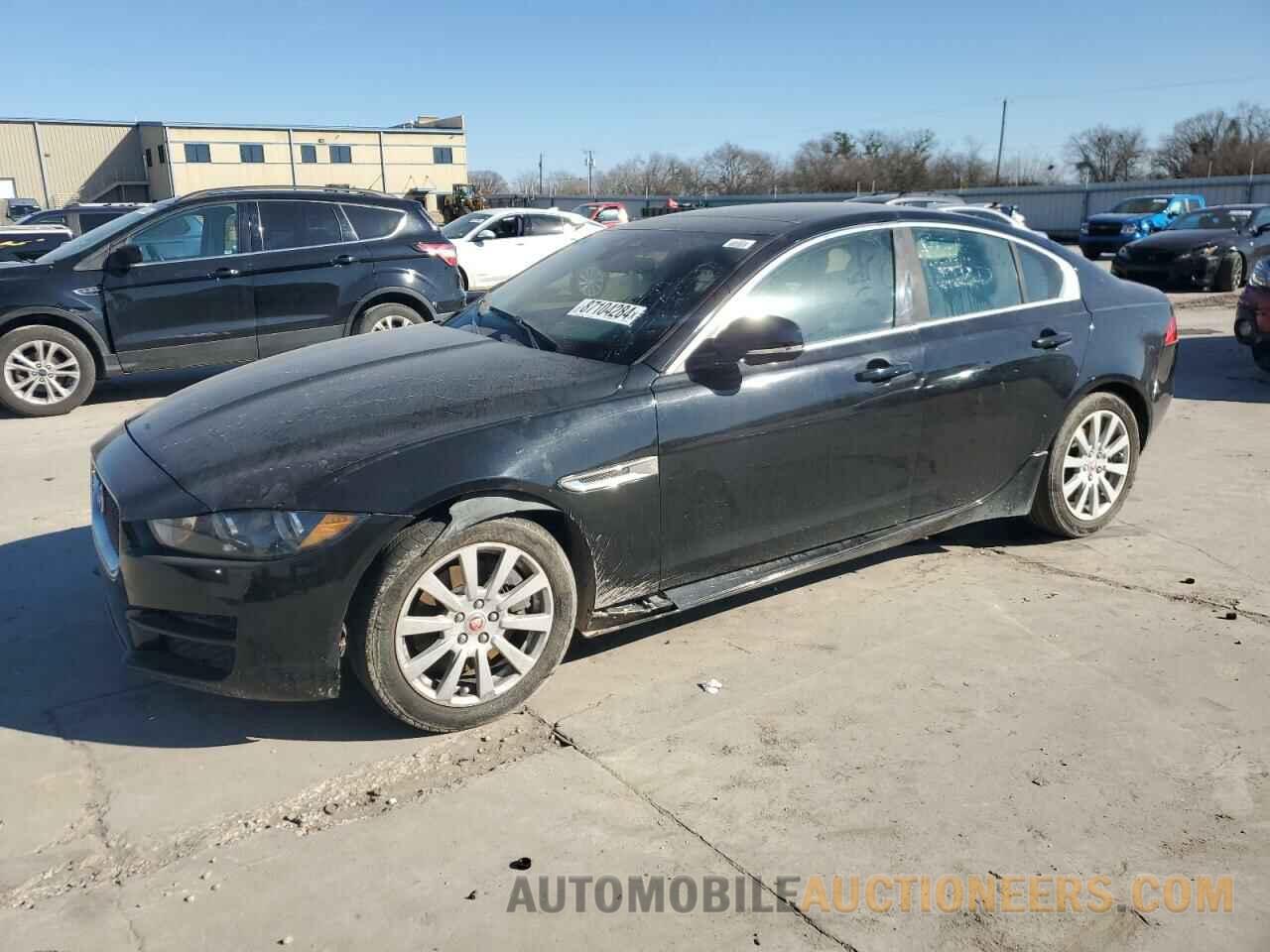 SAJAS4FX1KCP49077 JAGUAR XE 2019