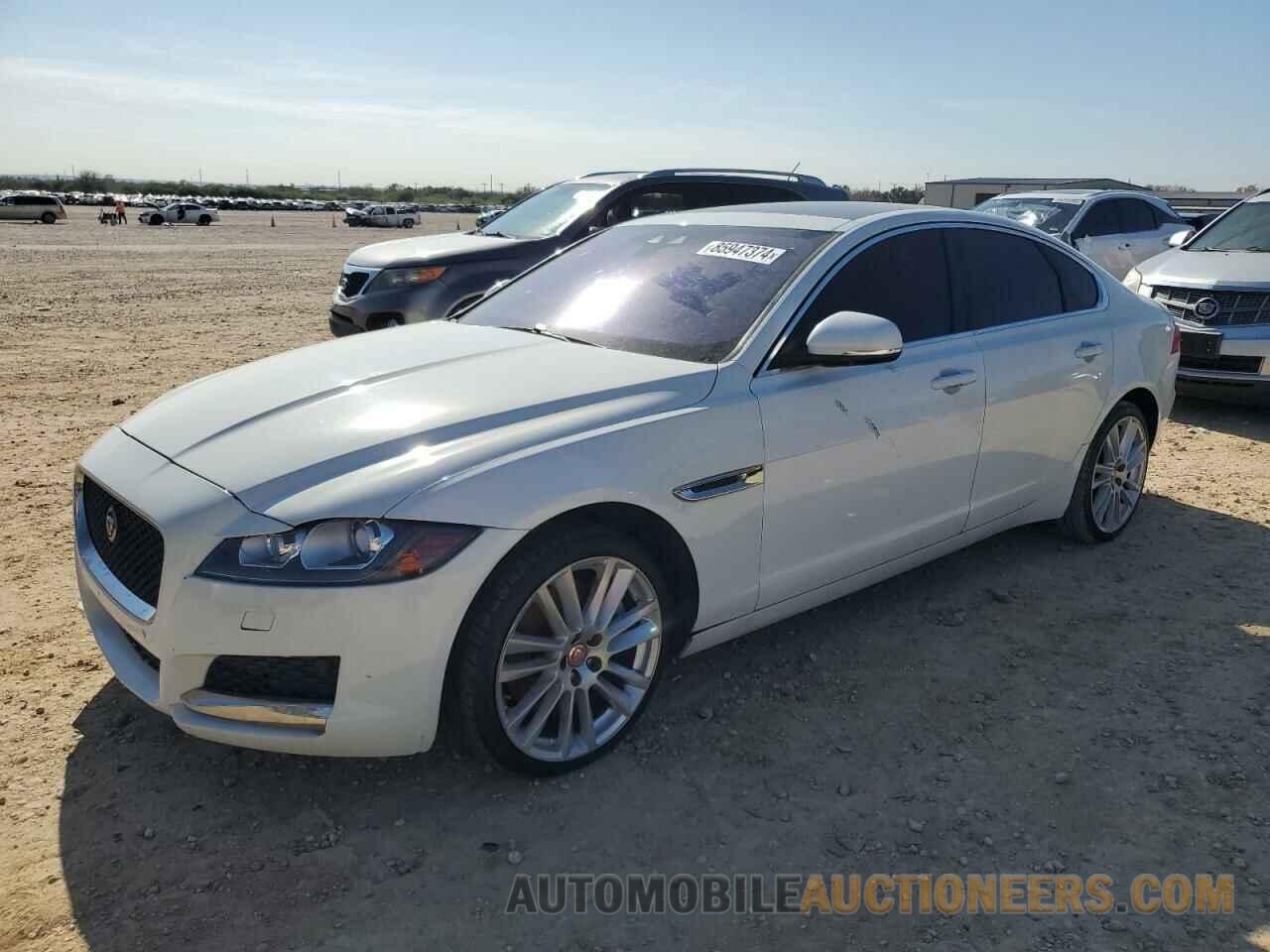 SAJBD4BV1GCY10728 JAGUAR XF 2016