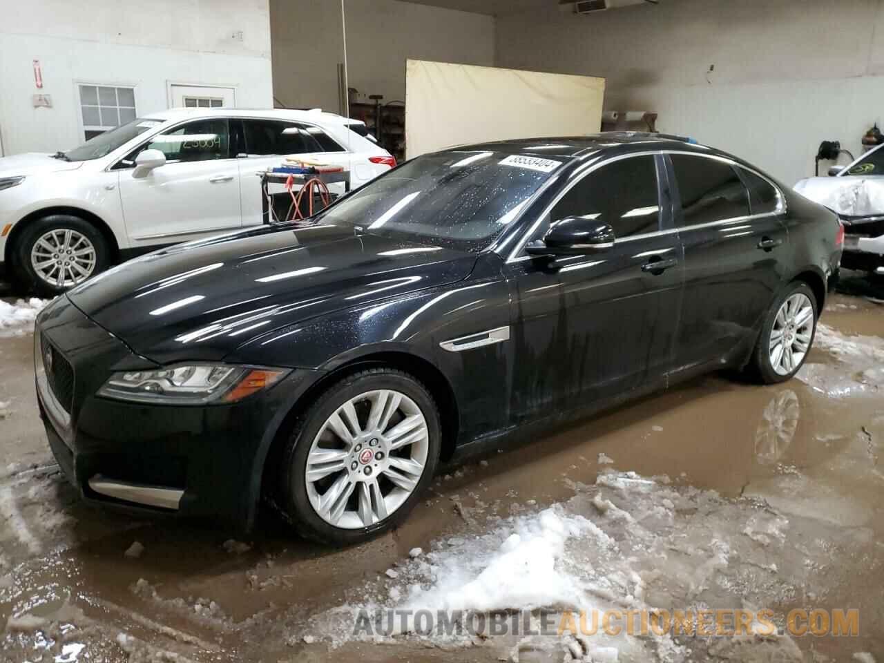 SAJBD4BV8GCY15666 JAGUAR XF 2016