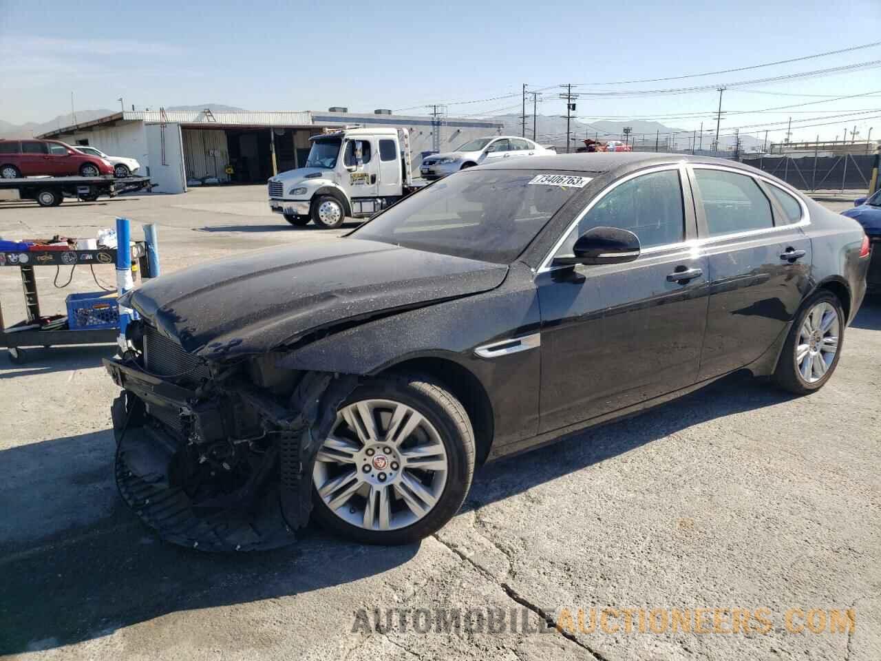 SAJBD4BV9GCY22464 JAGUAR XF 2016