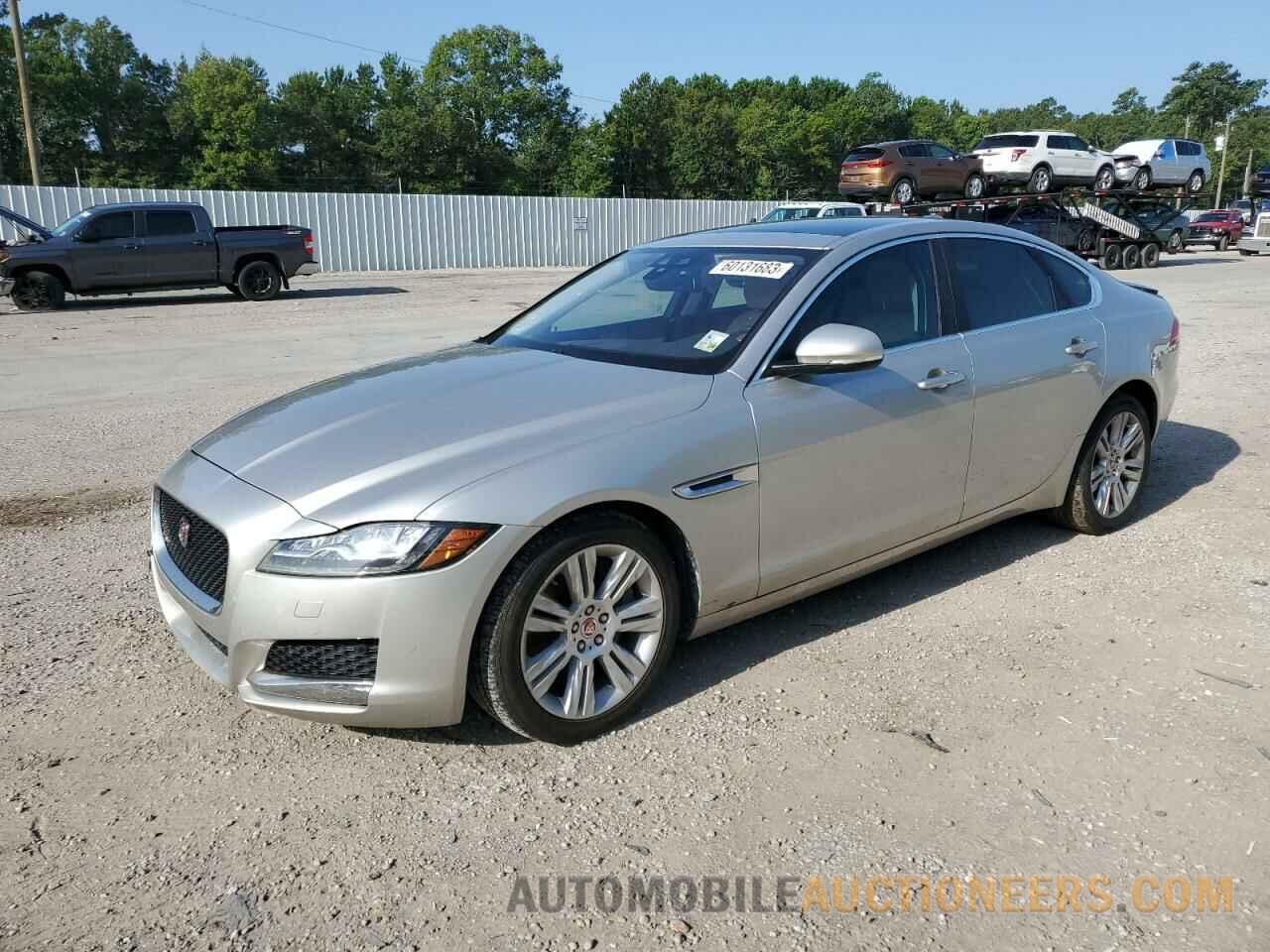 SAJBD4BV9HCY29626 JAGUAR XF 2017