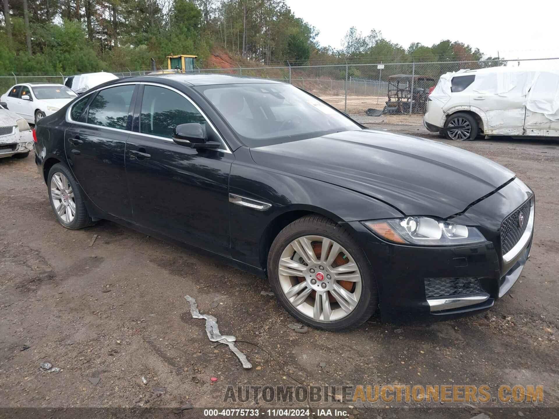 SAJBD4BV9HCY46541 JAGUAR XF 2017