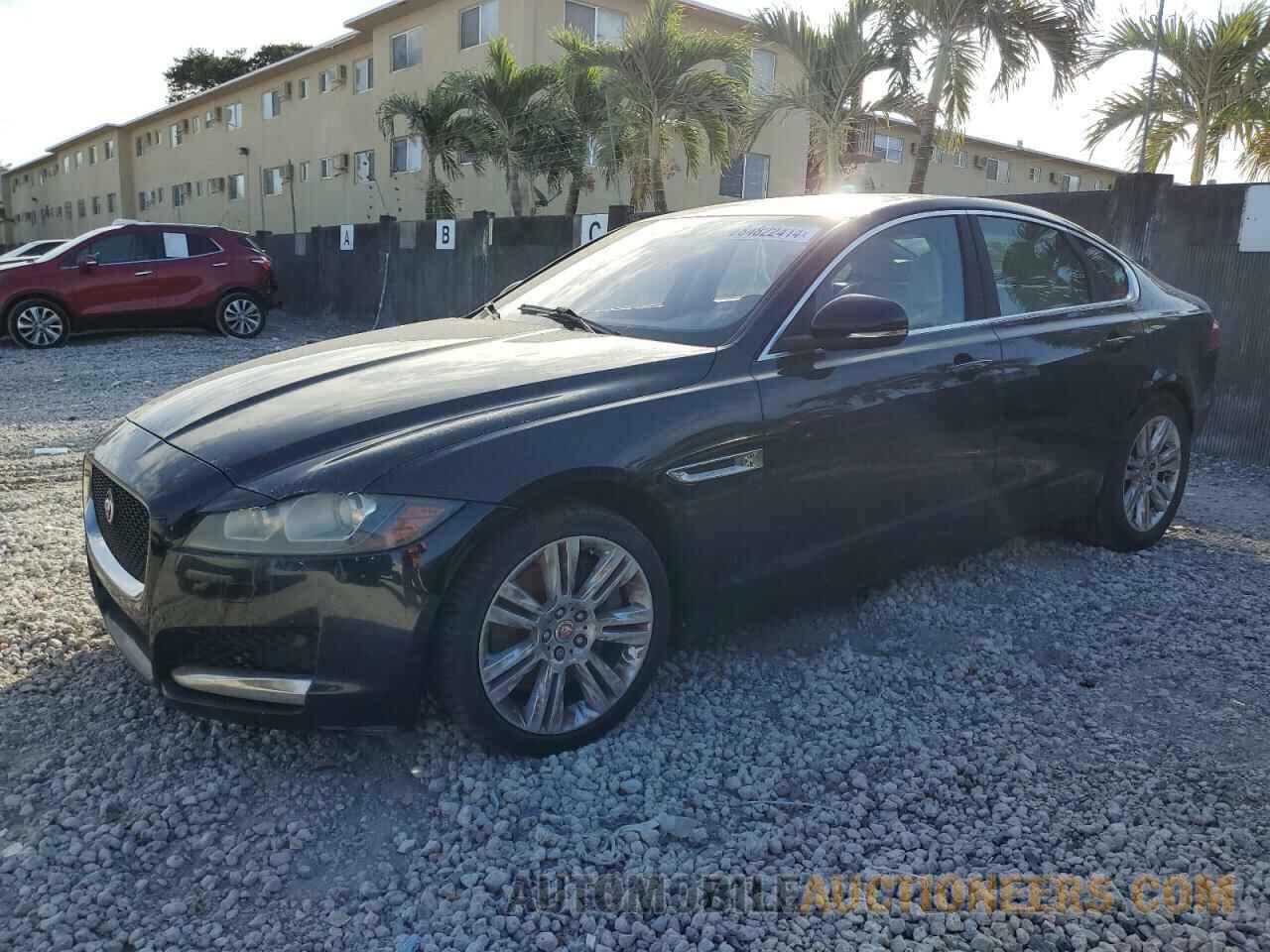 SAJBD4BVXHCY29179 JAGUAR XF 2017