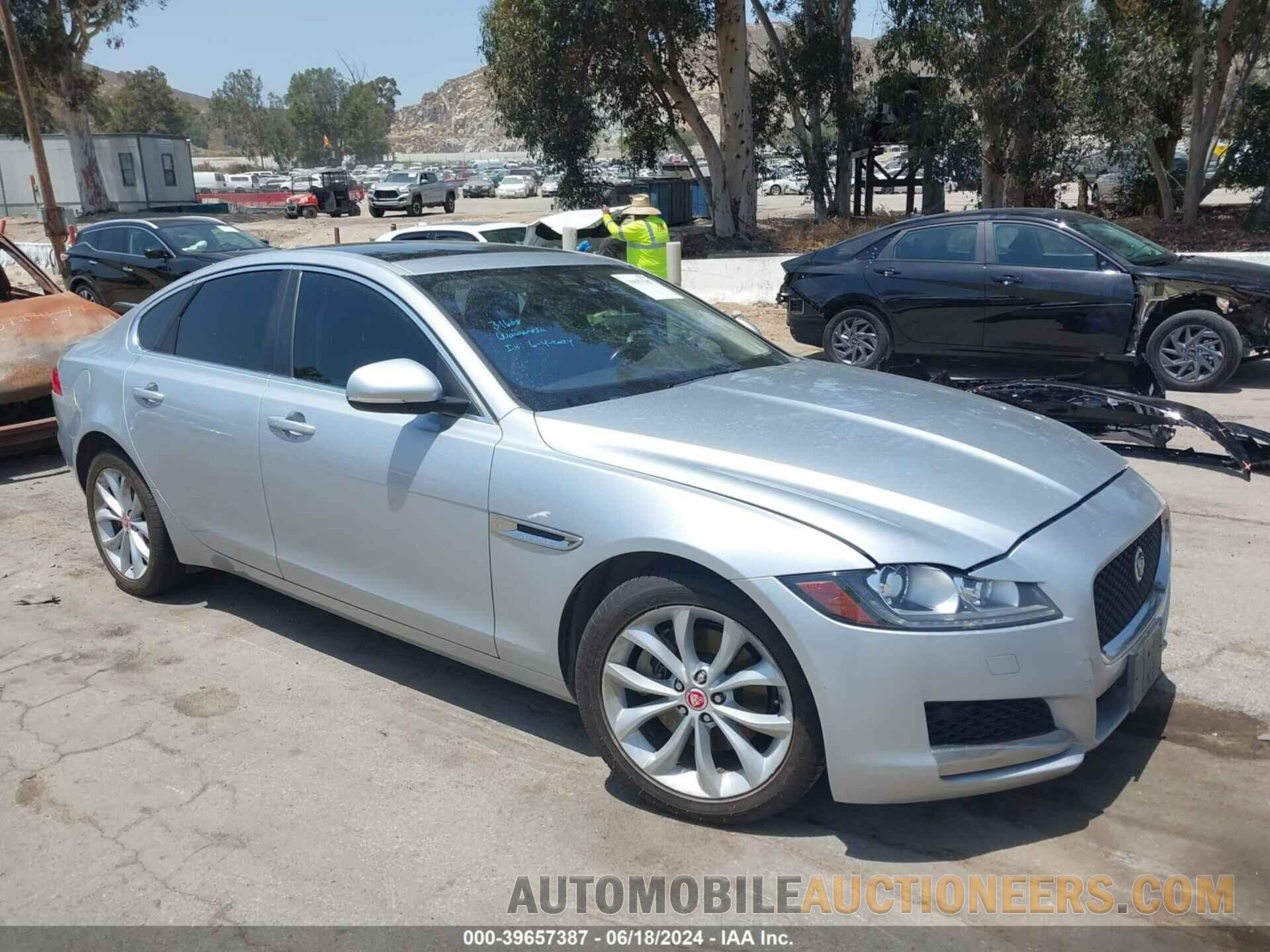 SAJBD4FX0JCY56473 JAGUAR XF 2018