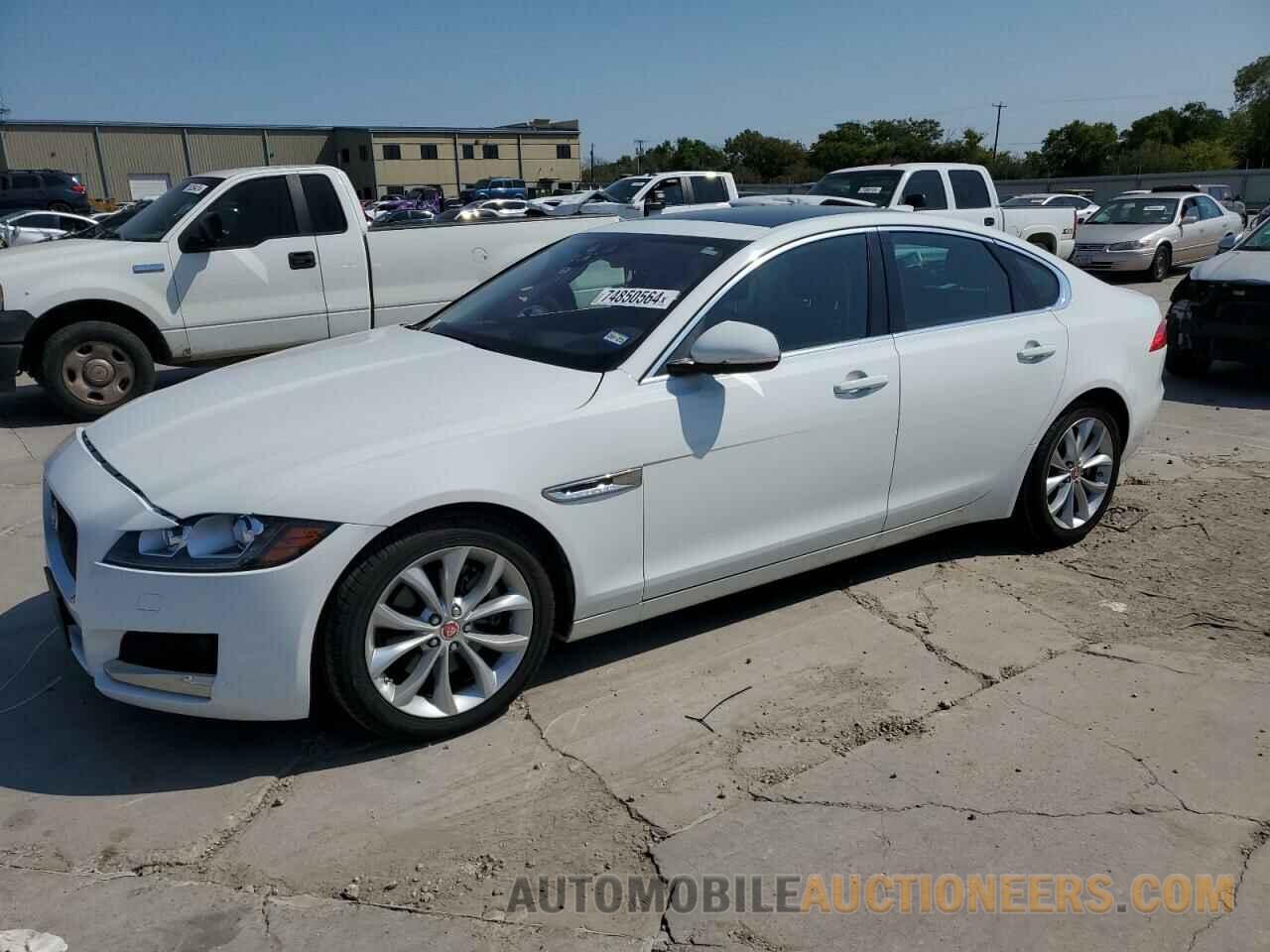 SAJBD4FX4KCY79434 JAGUAR XF 2019