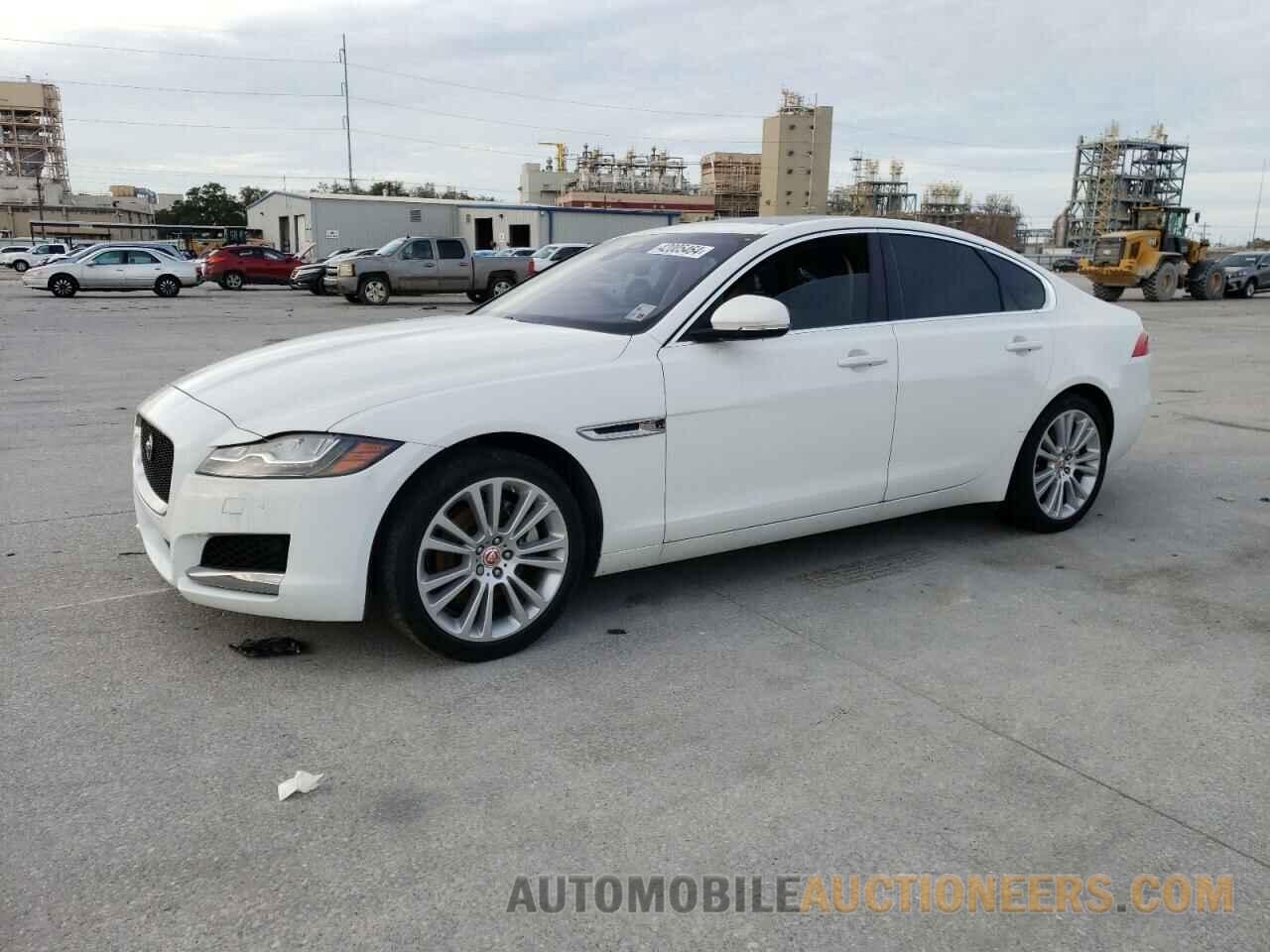 SAJBD4FX8KCY77704 JAGUAR XF 2019