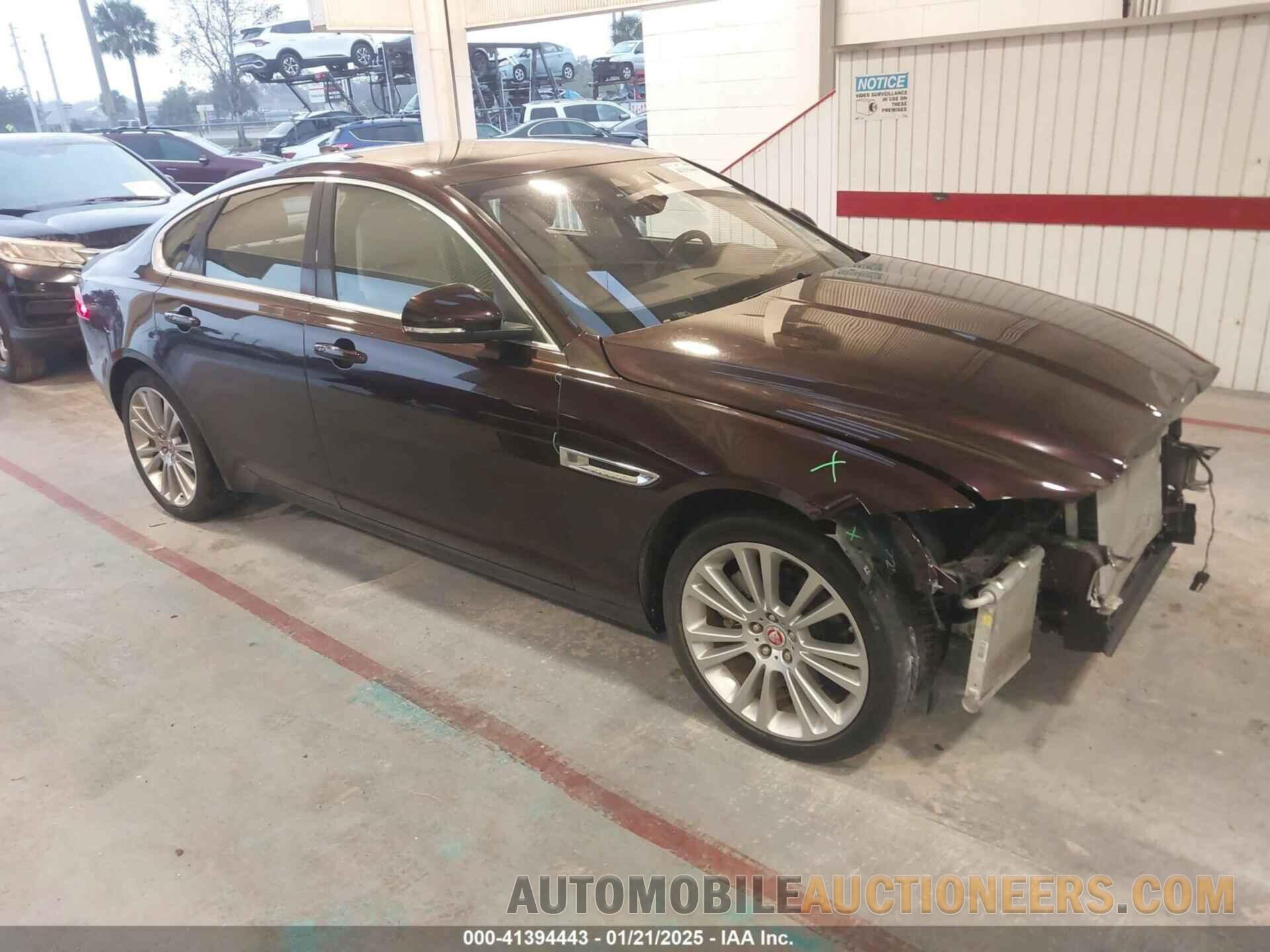 SAJBD4FXXLCY84820 JAGUAR XF 2020