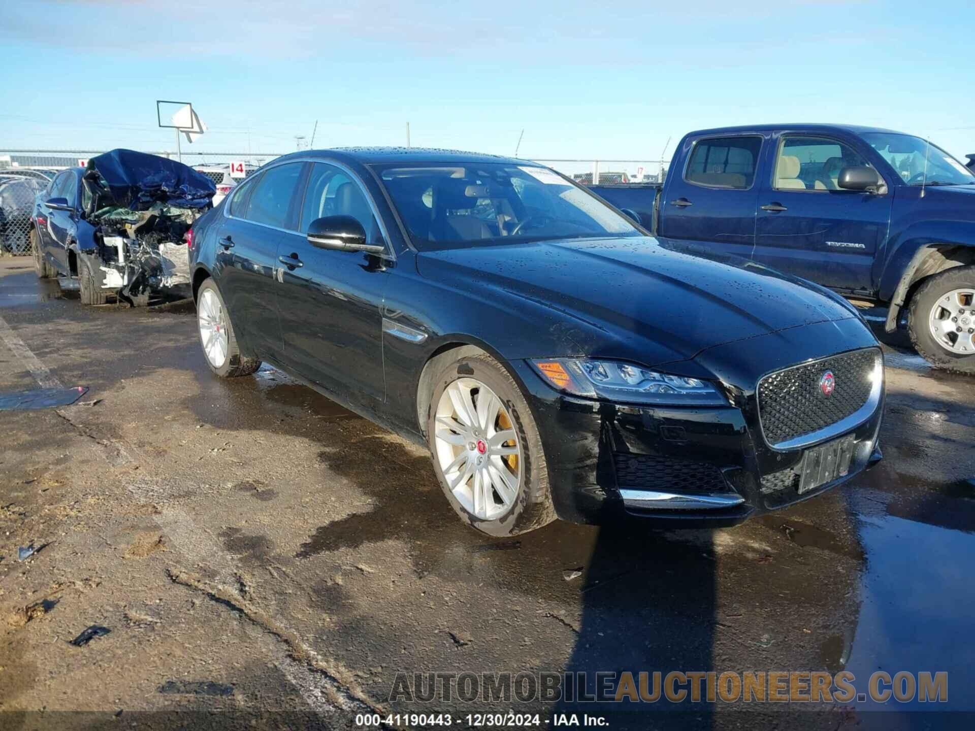 SAJBE4BV1GCY16462 JAGUAR XF 2016