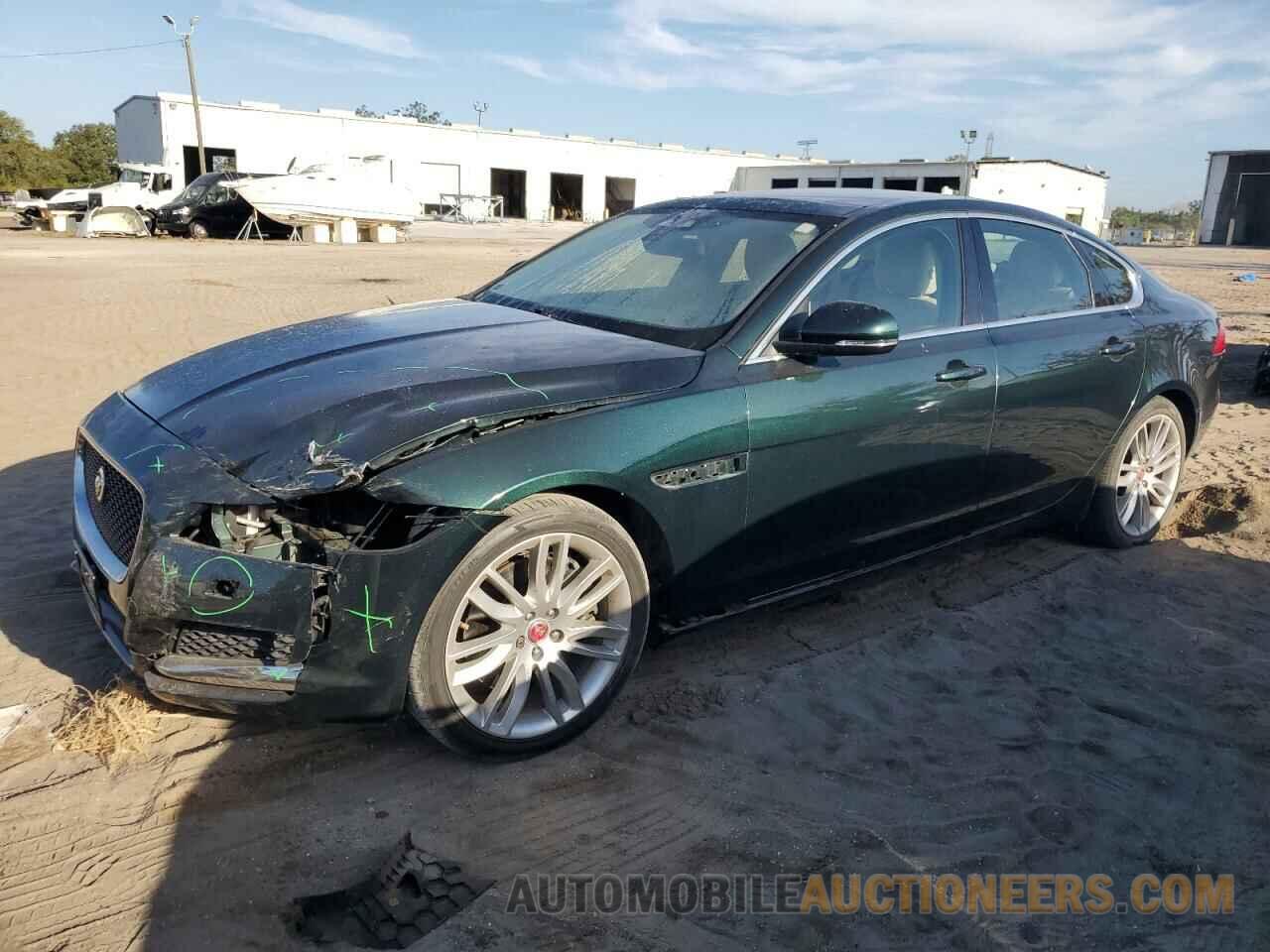 SAJBE4BV1HCY30847 JAGUAR XF 2017