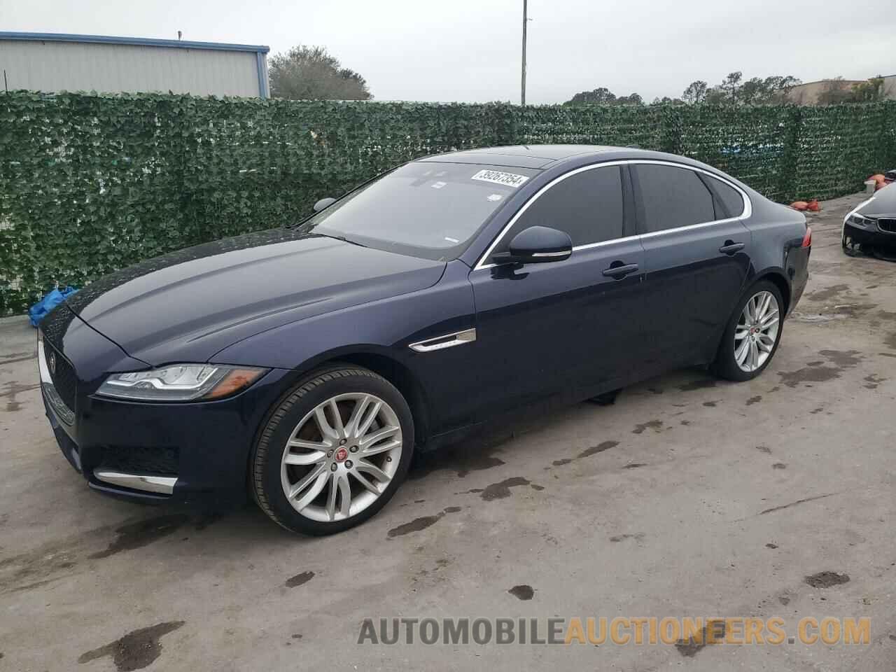 SAJBE4BV1HCY35157 JAGUAR XF 2017